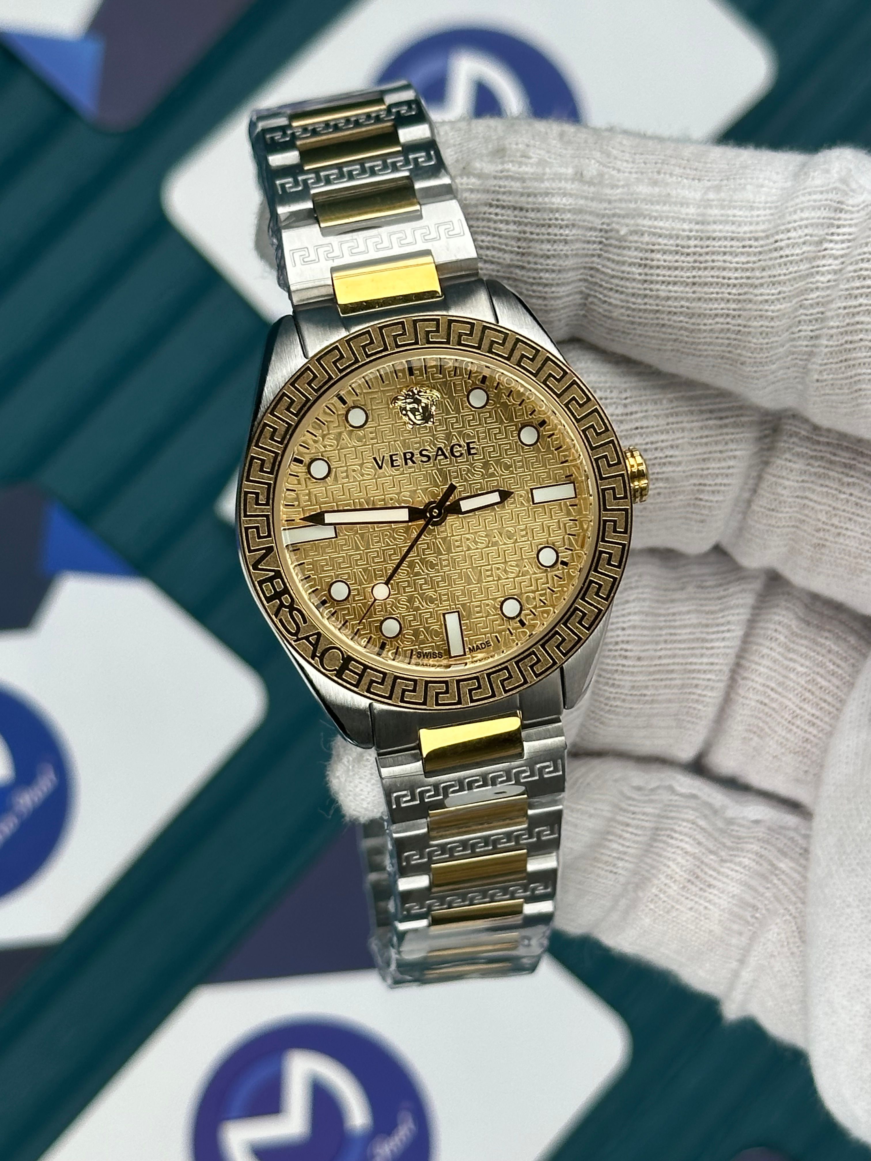 VERSACE 36 GOLD DESENLİ KADRAN GOLD-SILVER KORDON