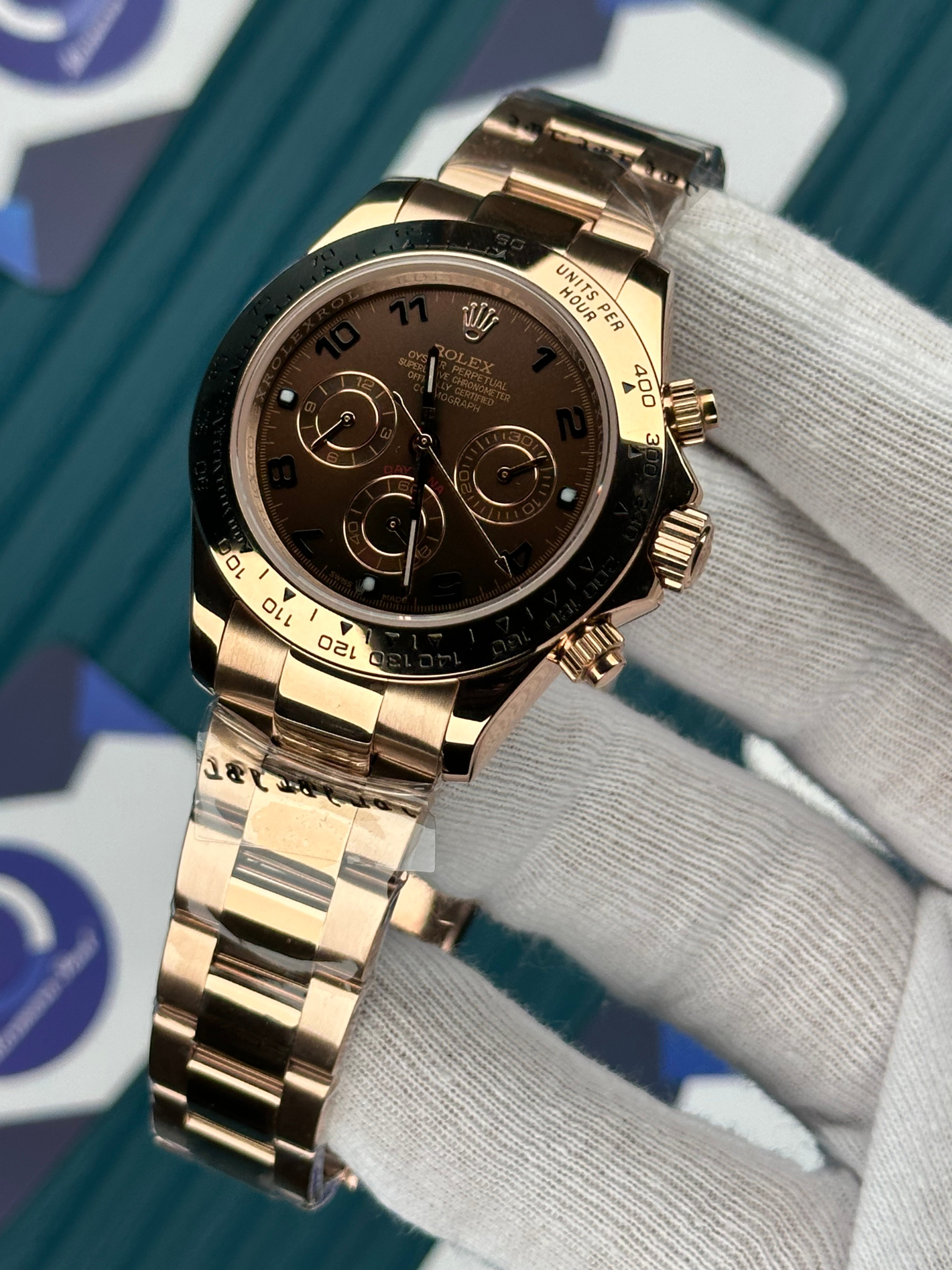 ROLEX DAYTONA CHOCOLATE DIAL ROSE OYSTER