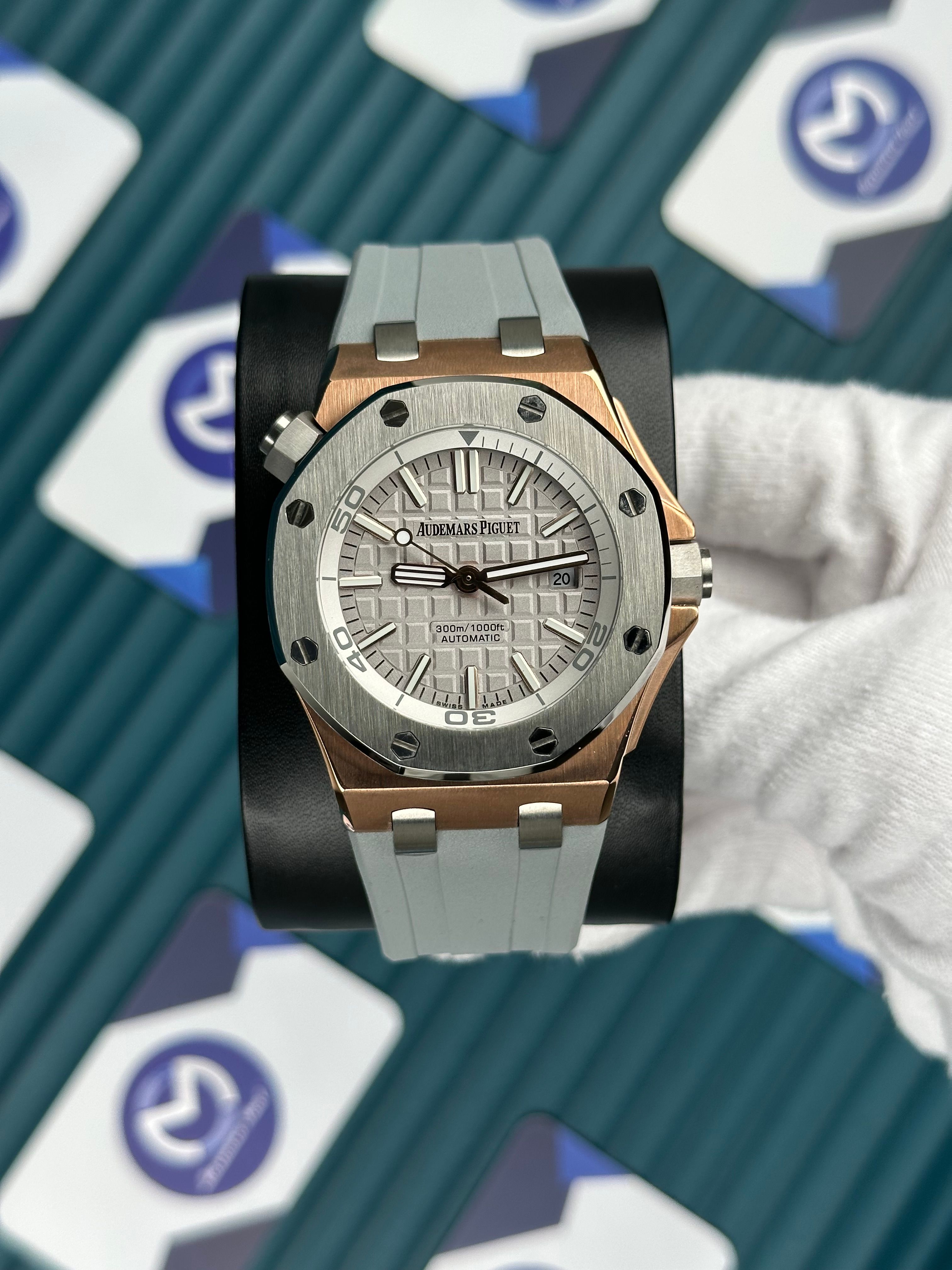 Audemars Piguet Royal Oak Offshore Diver Gri Kordon Rose Kasa Automatic