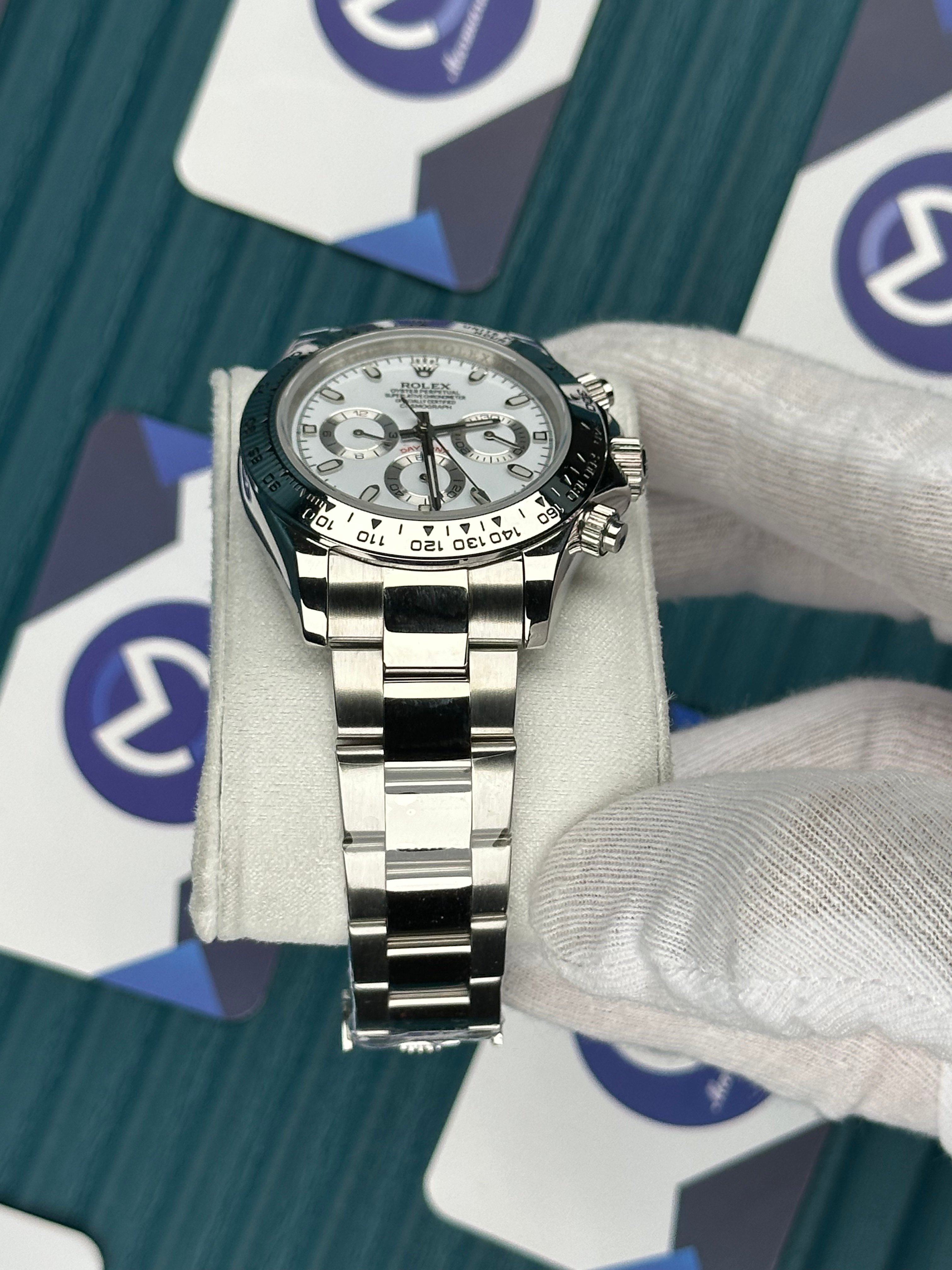 ROLEX DAYTONA PANDA SILVER BEZEL SILVER OYSTER