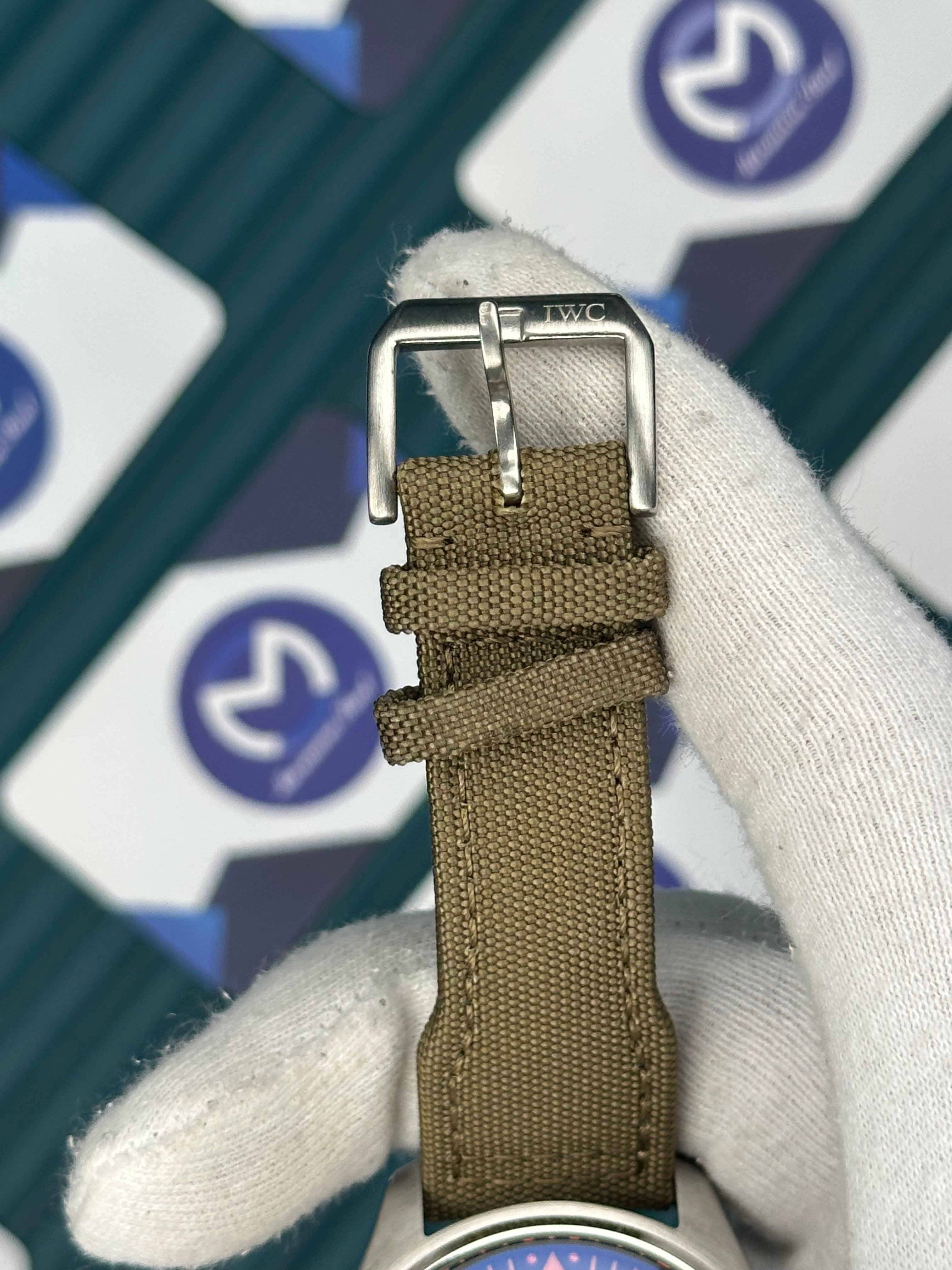 IWC BIG PILOT DOKUMA BEZ HAKİ YEŞİL