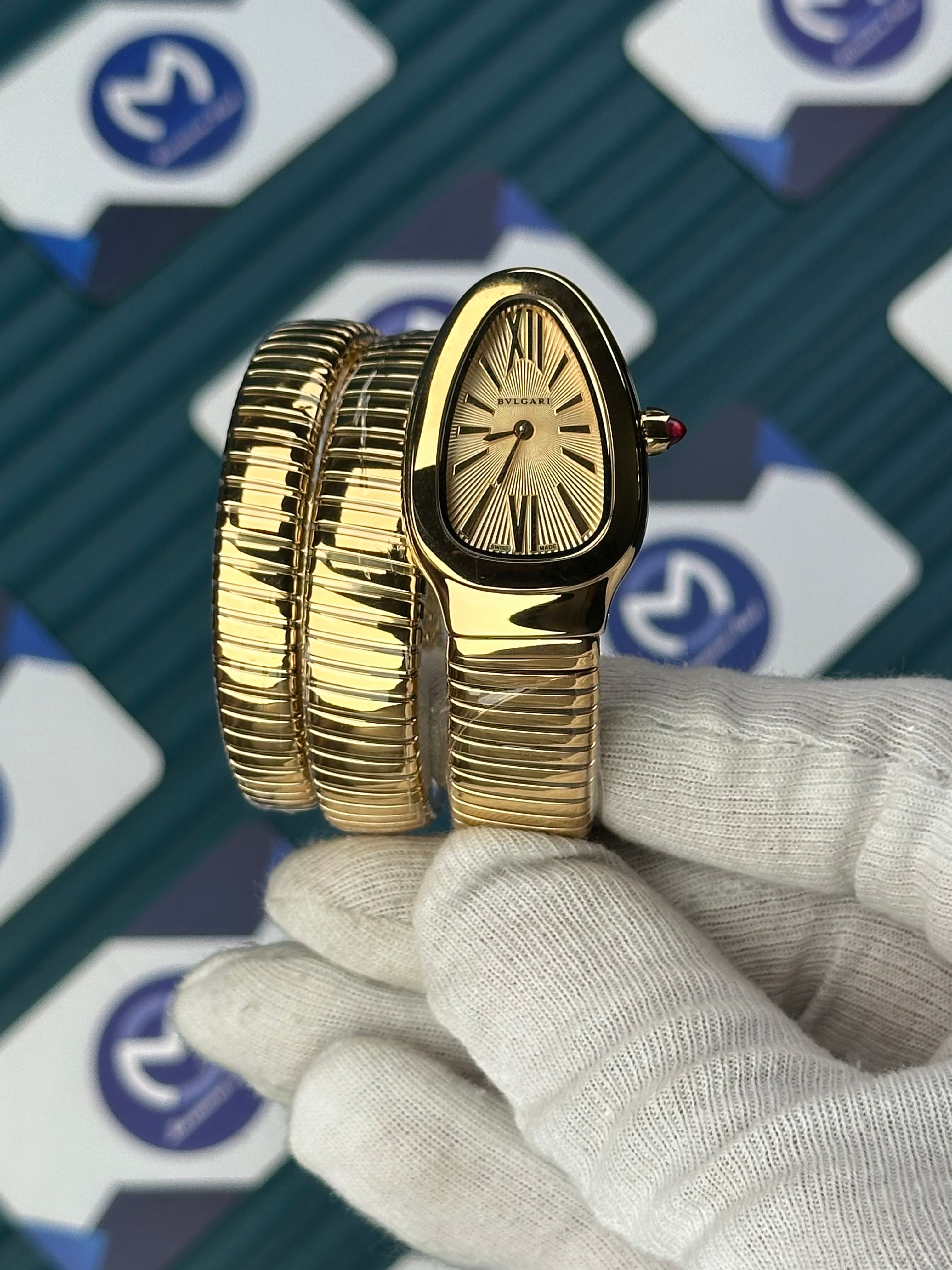 BVLGARI SERPENTI GOLD DIAL GOLD LONG TUBOGAS