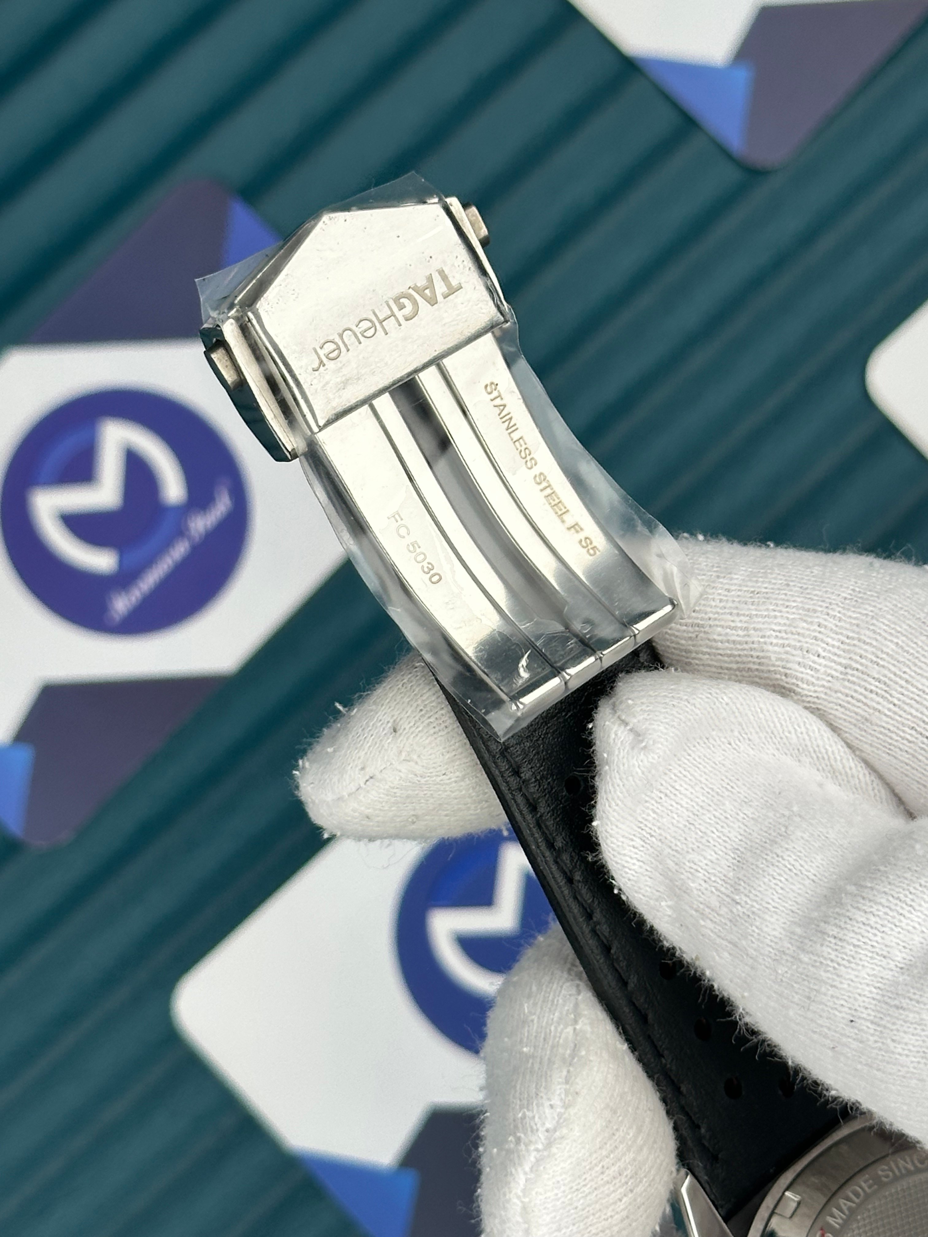 Tagheuer Carrera Siyah Deri Kordon Fonksiyonlu 