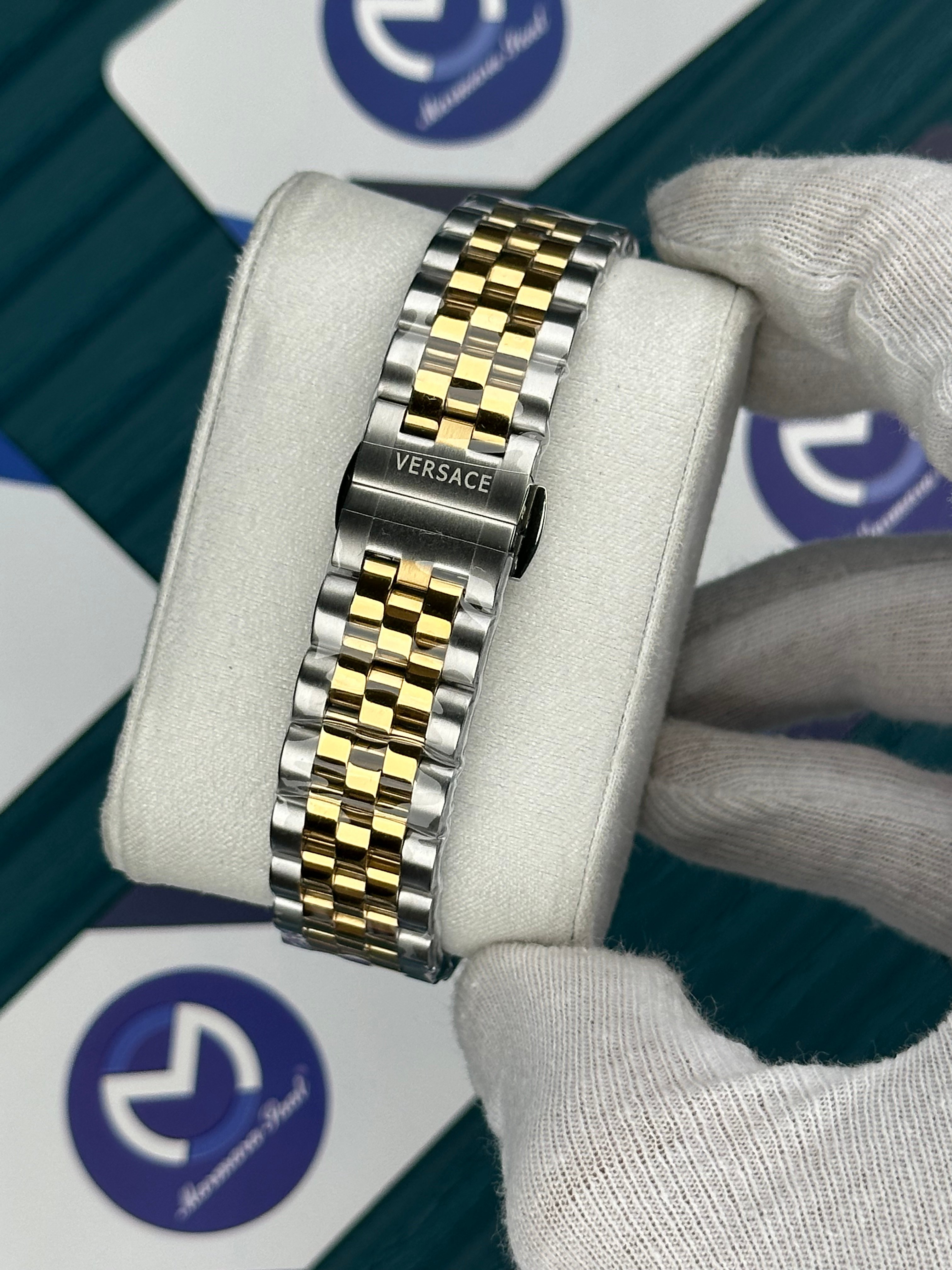 VERSACE 36 BLACK DIAL GOLD-SILVER JUBILE