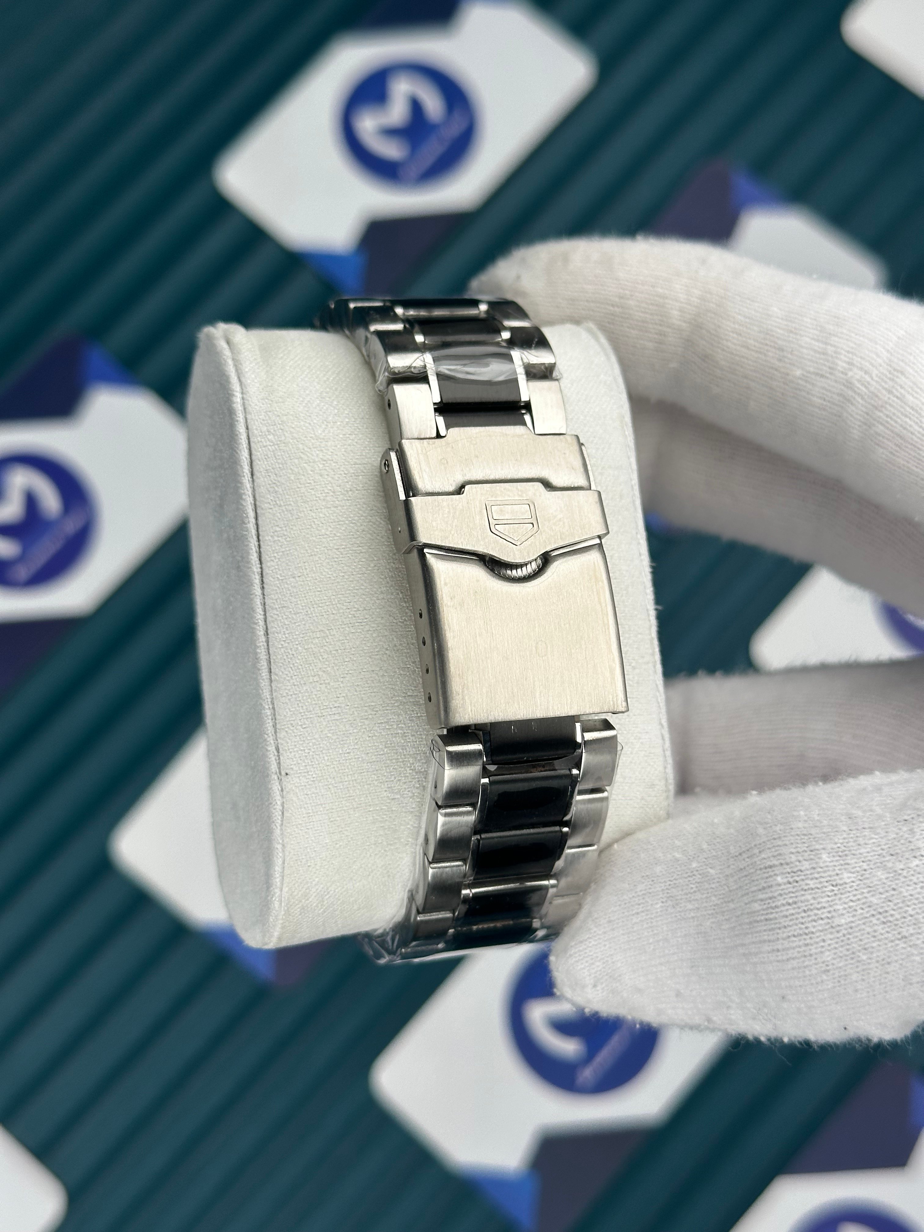 Tagheuer Formula 1 Calibre 16 Tachymetre Gri Kadran 