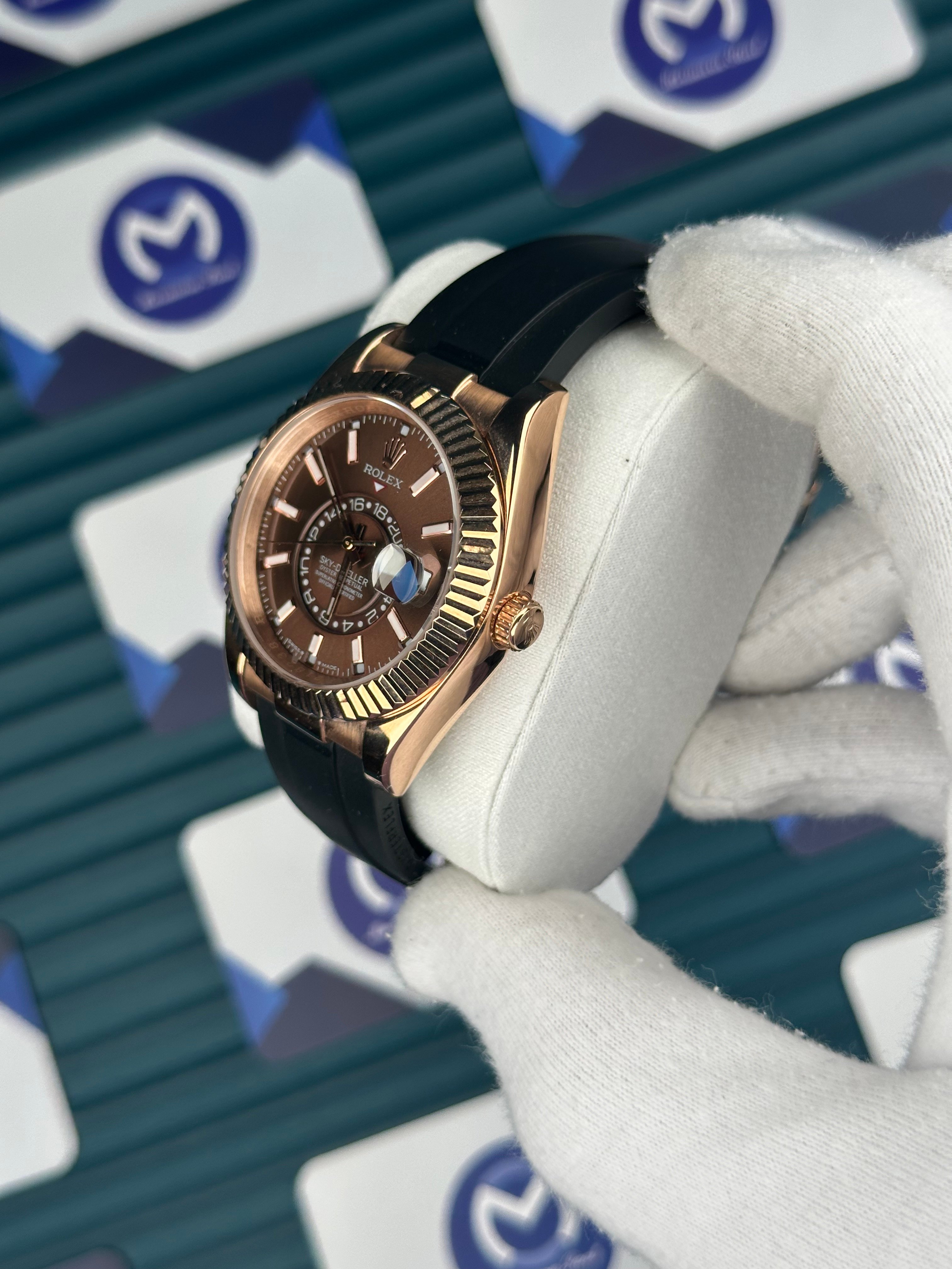 Rolex Sky Dweller Rose Gold Chocolate Oysterflex 