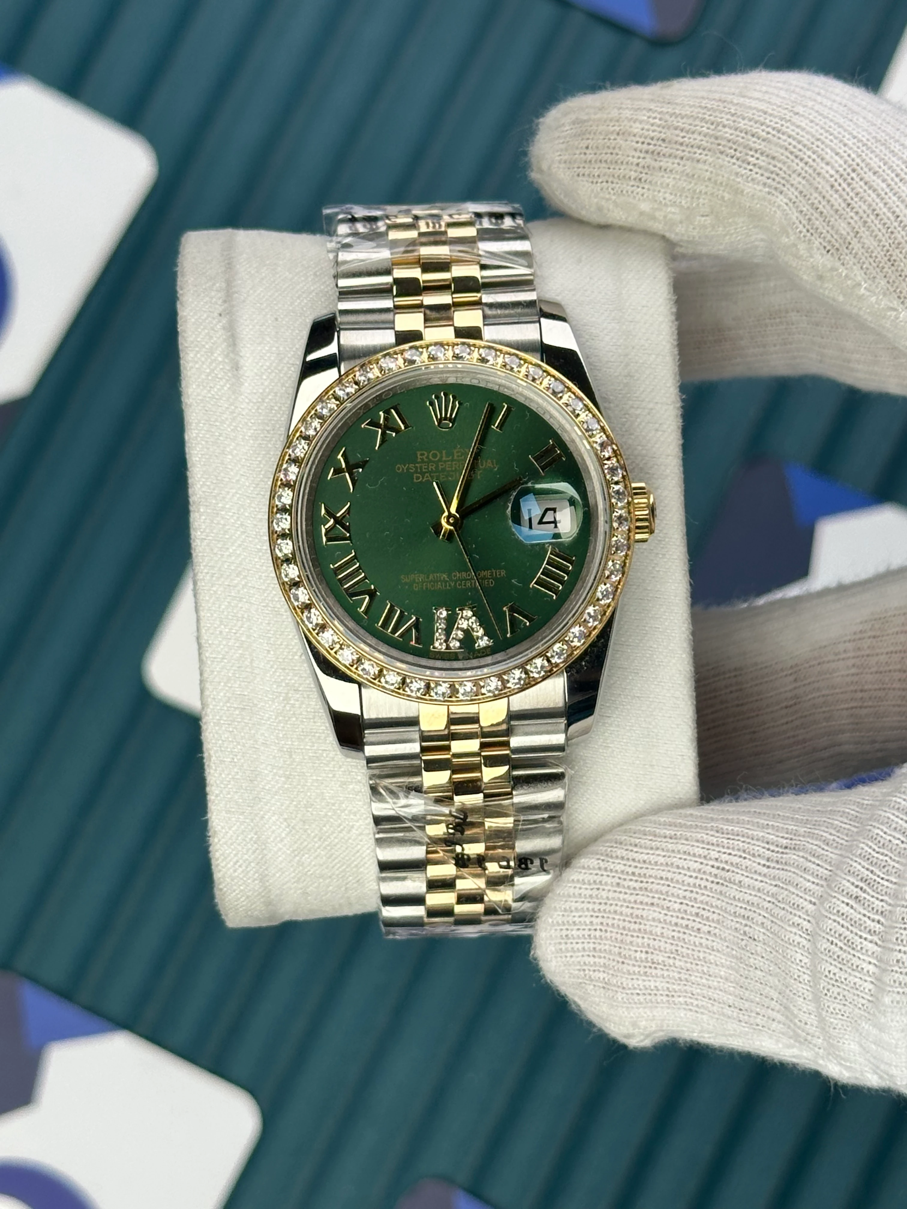 ROLEX 36 MM DATEJUST GREEN DIAL ROMA DIAMOND INDEX DIAMOND BEZEL GOLD-SILVER JUBILE 