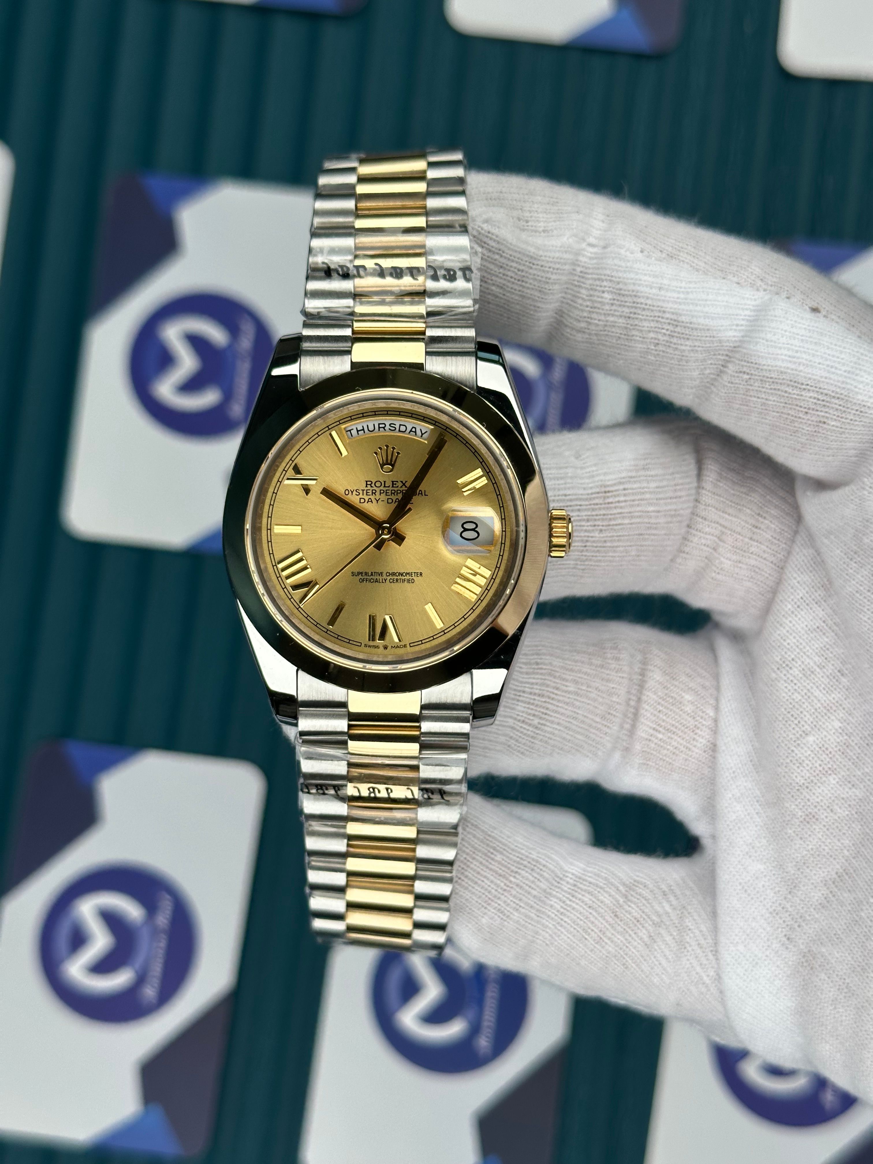 ROLEX DAY-DATE GOLD DIAL ROMA INDEX OVAL BEZEL GOLD-SILVER PRESIDENT