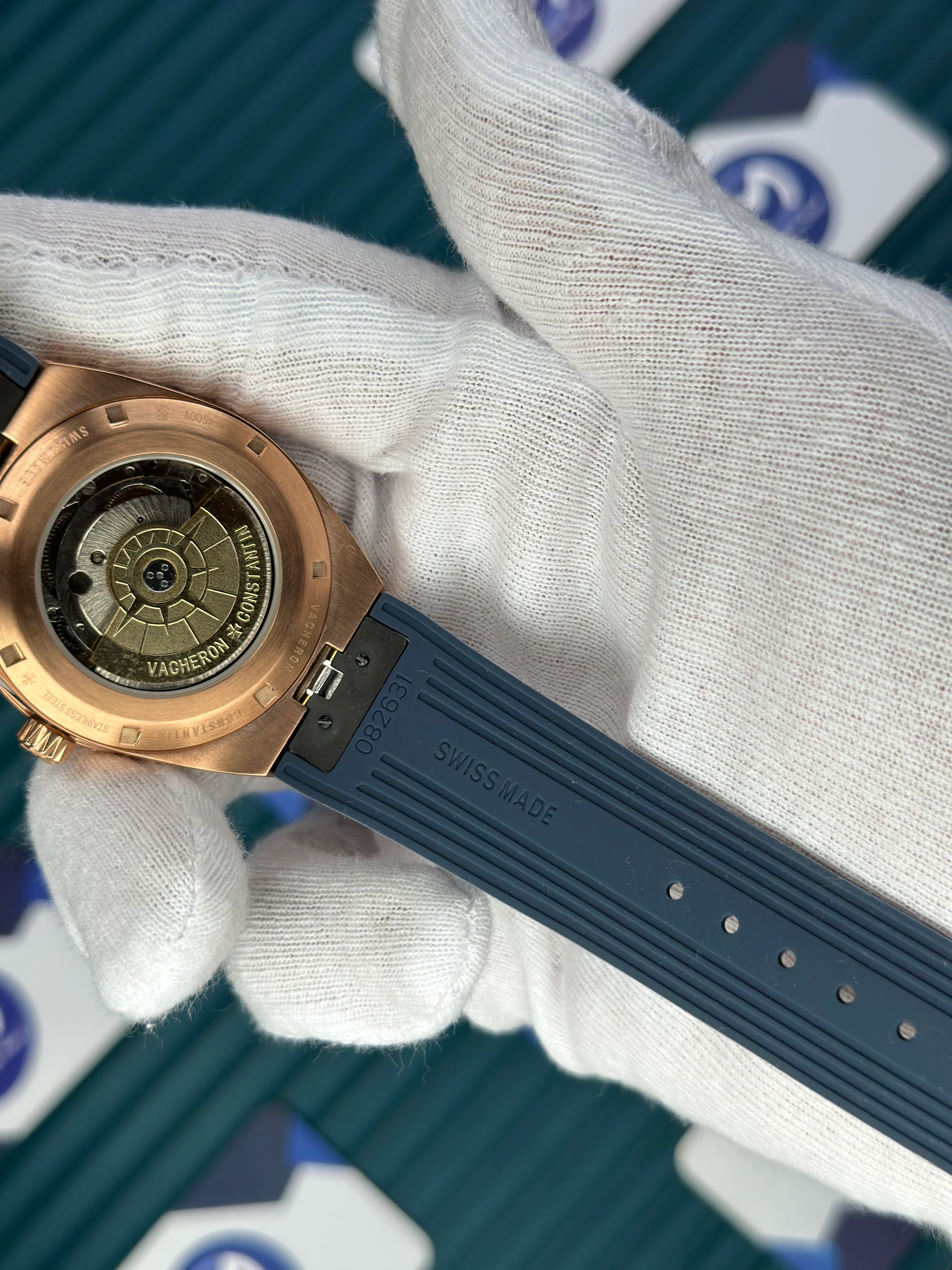 VACHERON CONSTANTIN BLUE DIAL ROSE CASE CHRONOGRAPH OVERSEAS NAVY BLUE RUBBER