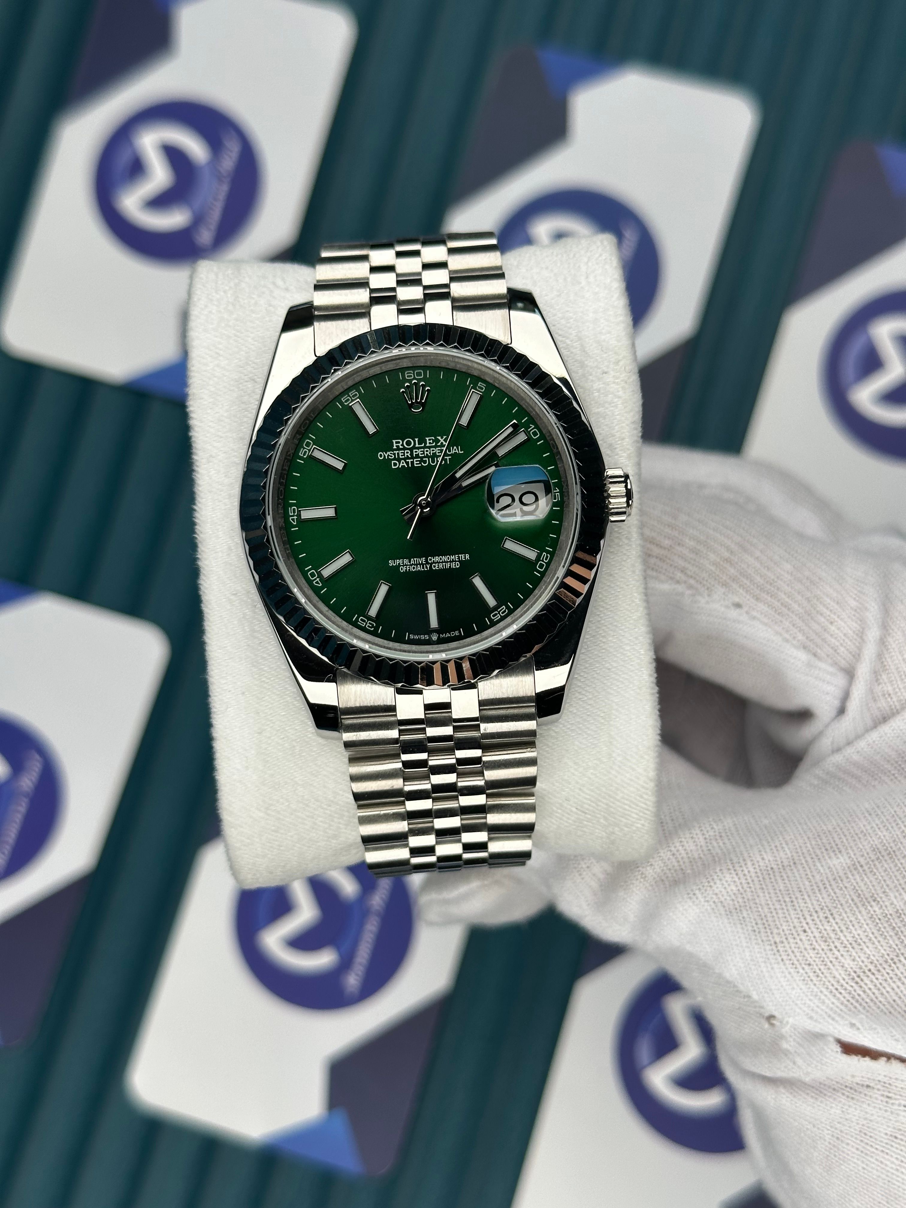 ROLEX DATEJUST GREEN DIAL SILVER JUBILE