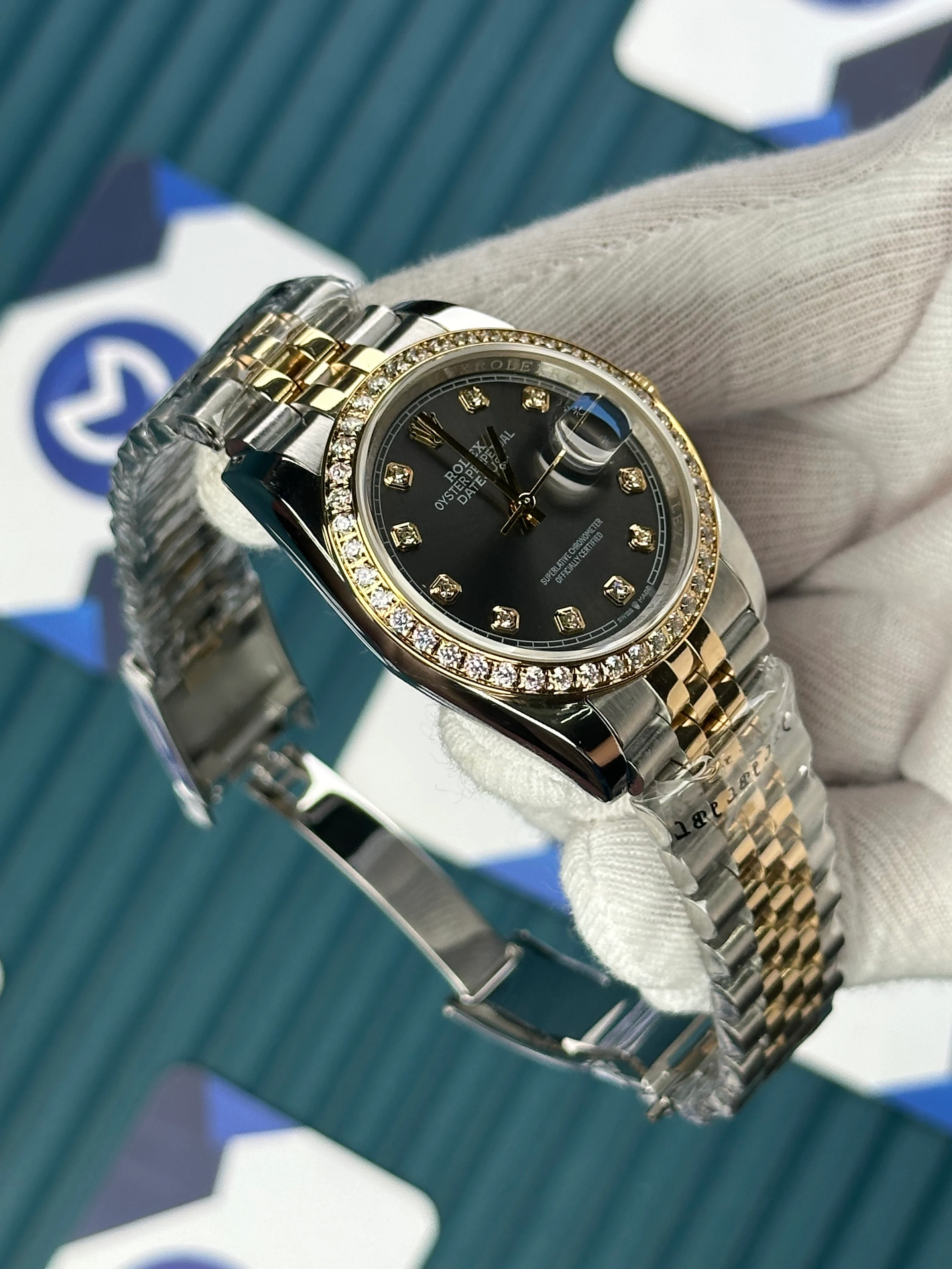 ROLEX 36 MM DATEJUST GREY DIAL DIAMOND INDEX AND BEZEL GOLD-SILVER JUBILE 