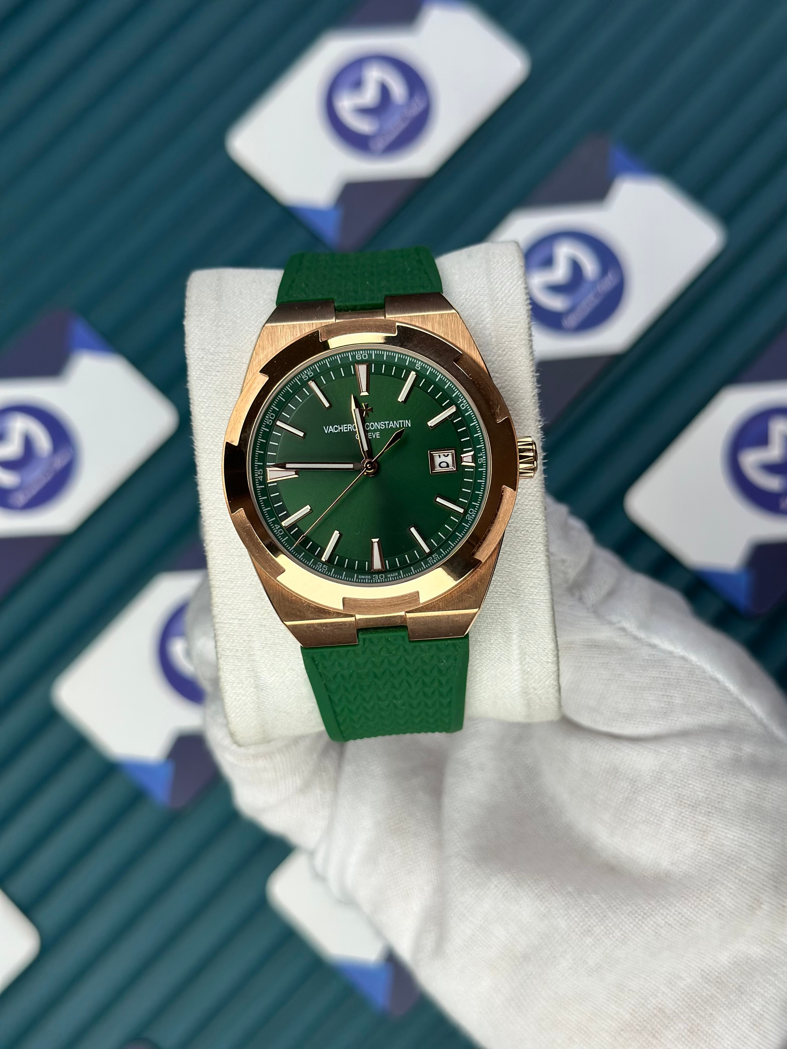 VACHERON CONSTANTIN GREEN DIAL ROSE CASE OVERSEAS GREEN RUBBER