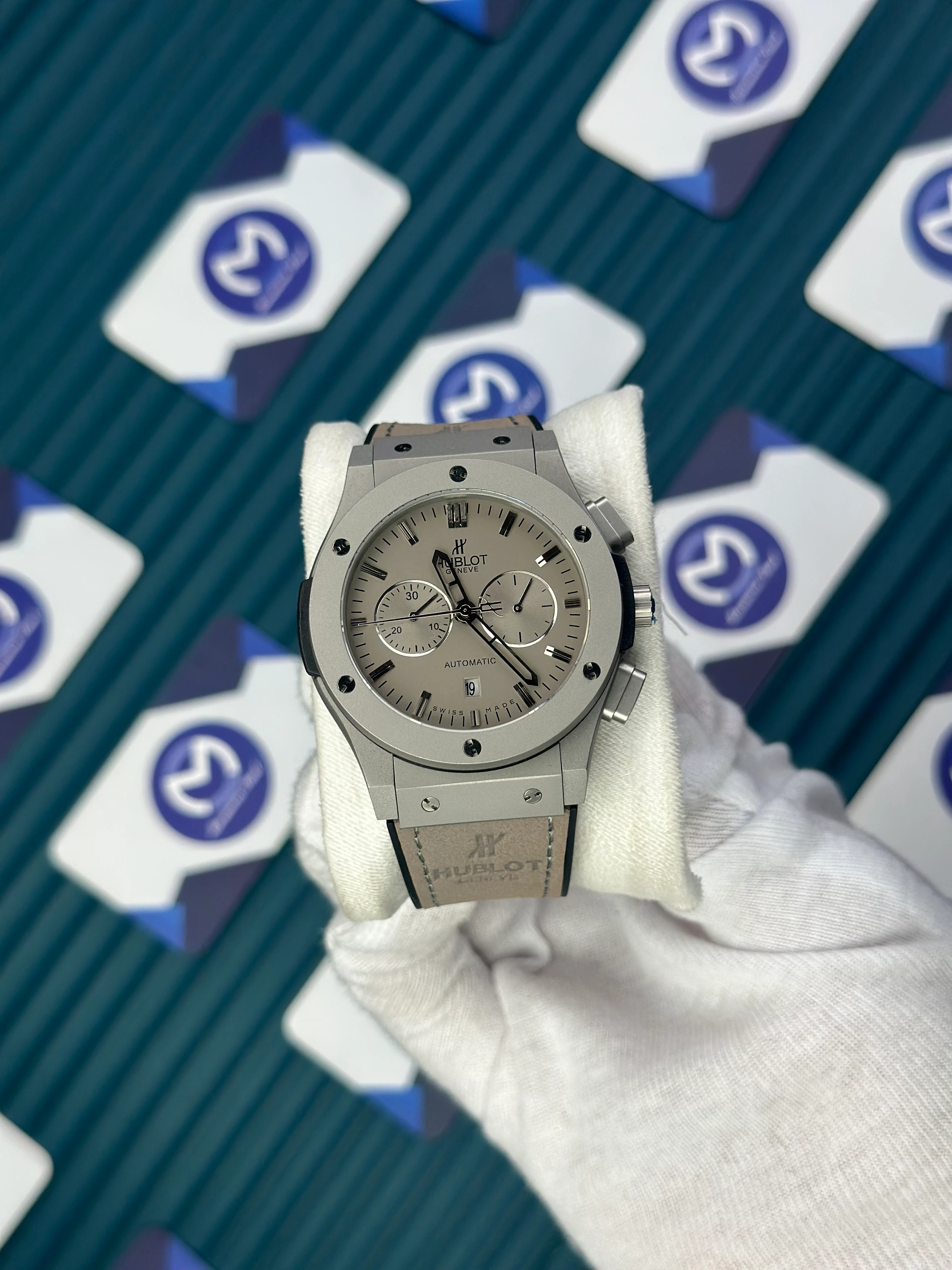 HUBLOT AUTOMATIC VENDOME CREAM CHRONOGRAPH LEATHER 