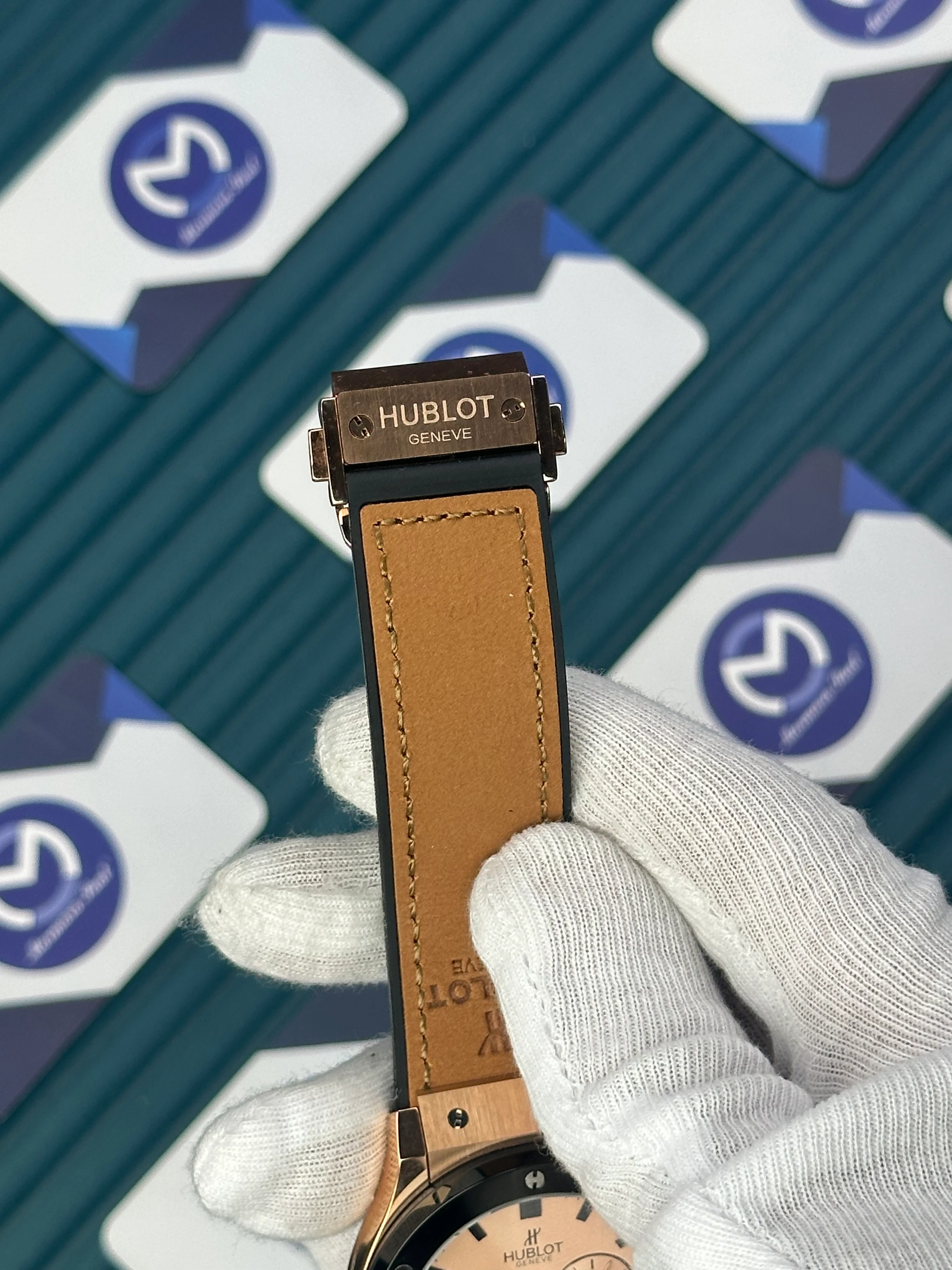 HUBLOT AUTOMATIC CLASSIC FUSHION VENDOME BEIGE DIAL BROWN LEATHER CORD 