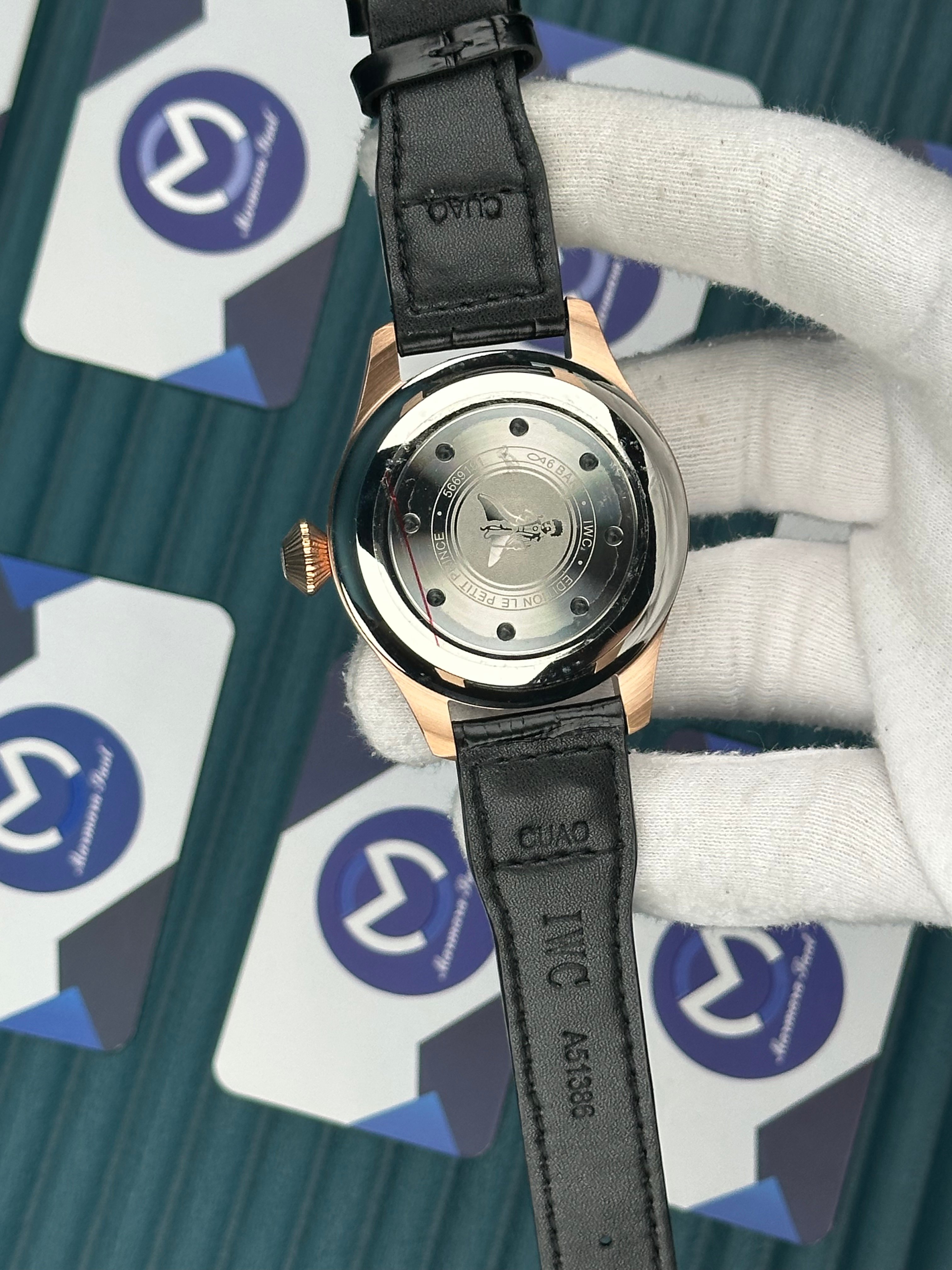 IWC Big Pilot Siyah Deri Kordon Rose Kasa