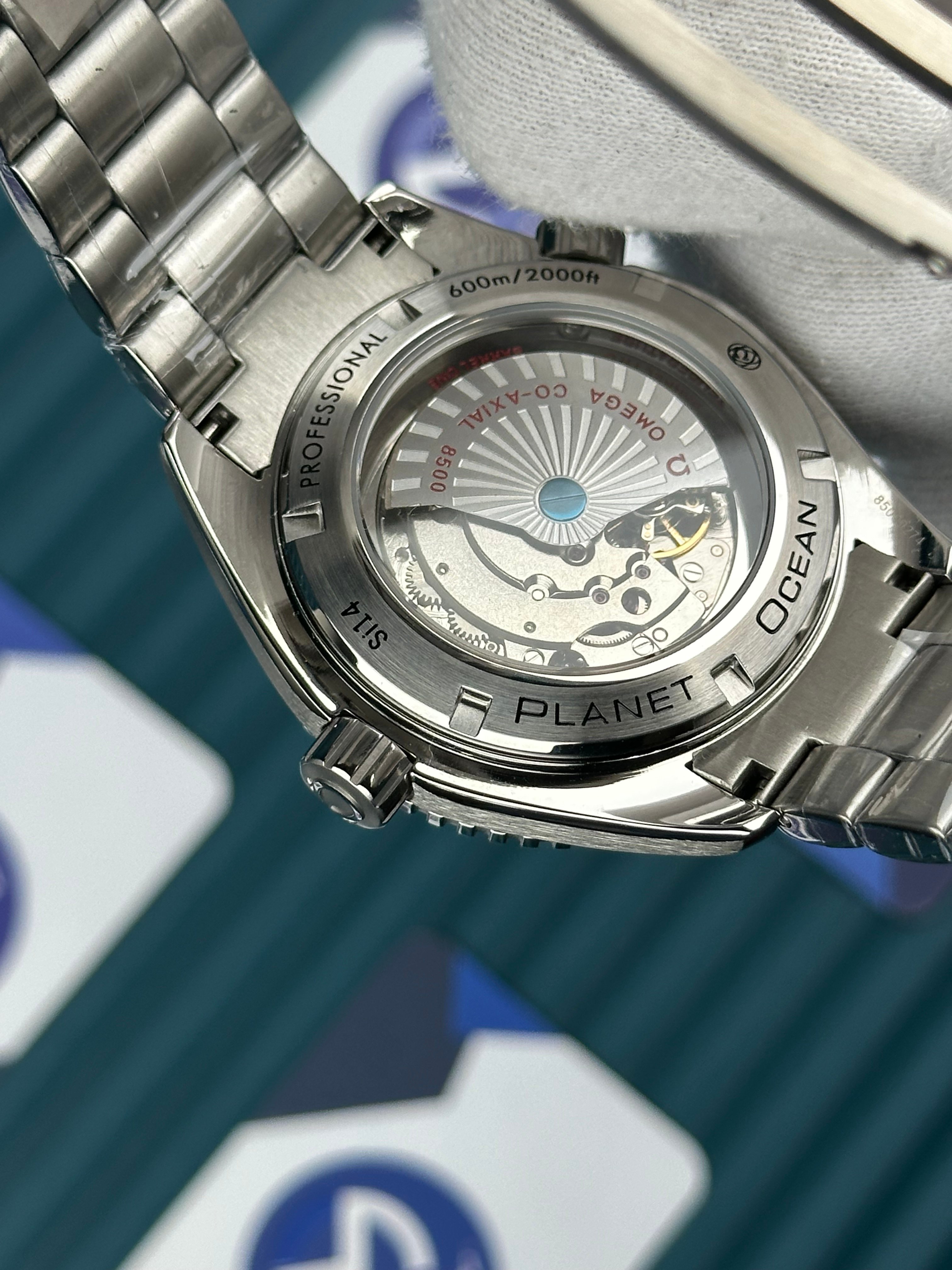 Omega Seamaster James Bond 007 Planet Ocean Mavi 