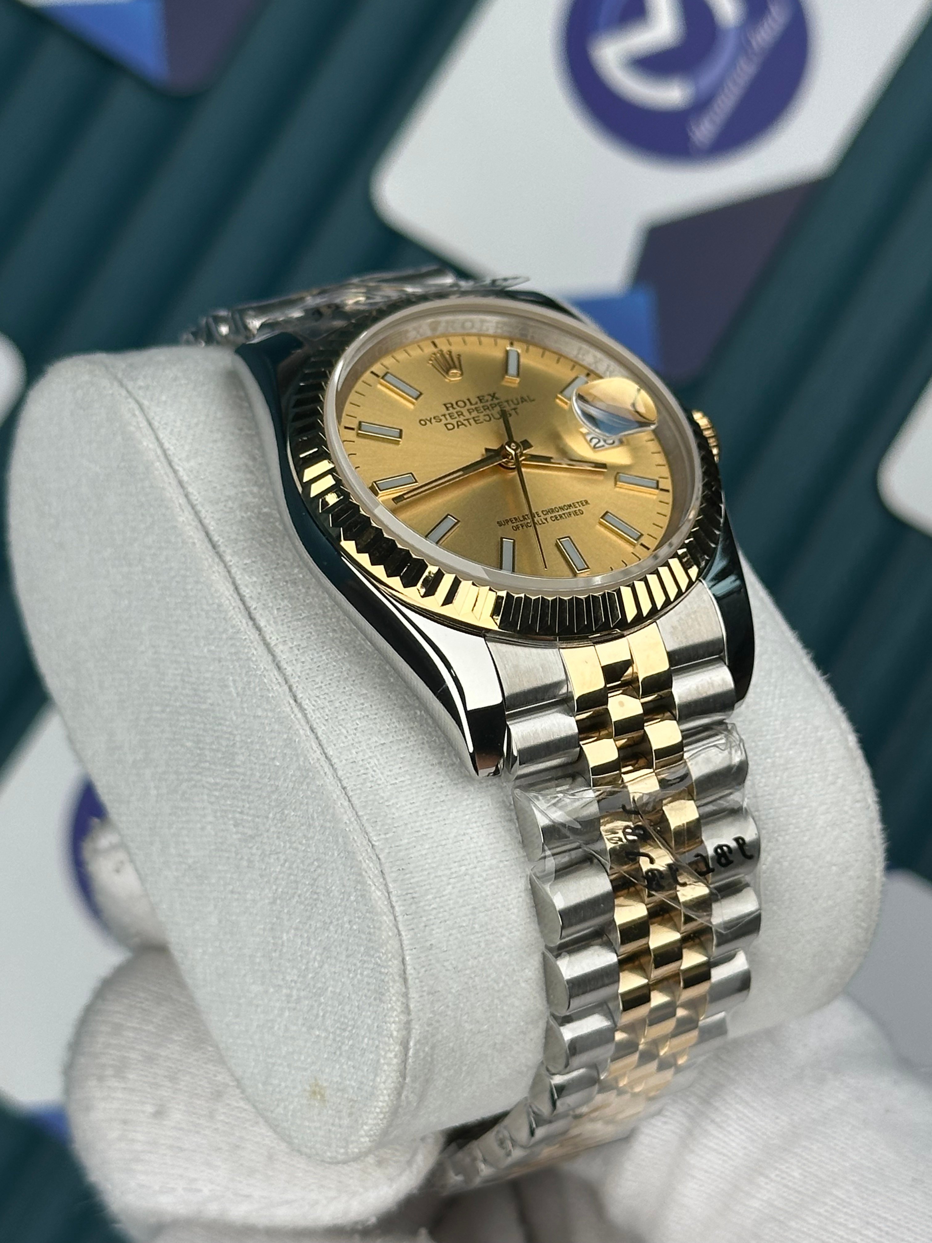 ROLEX 36 GOLD KADRAN DÜZ INDEX GOLD-SILVER JUBILEE