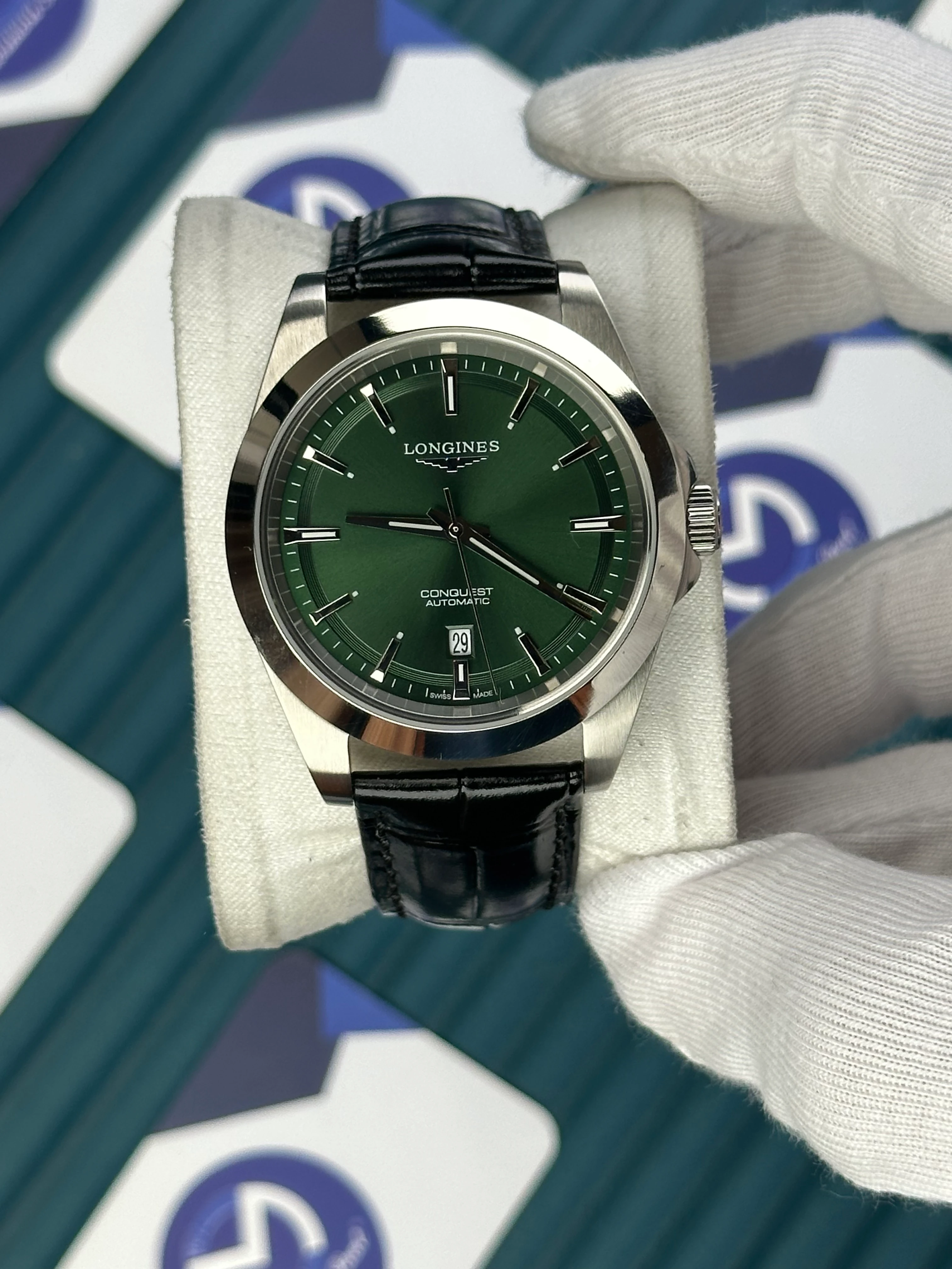 LONGINES CONQUEST AUTOMATIC GREEN DIAL SILVER CASE BLACK LEATHER 