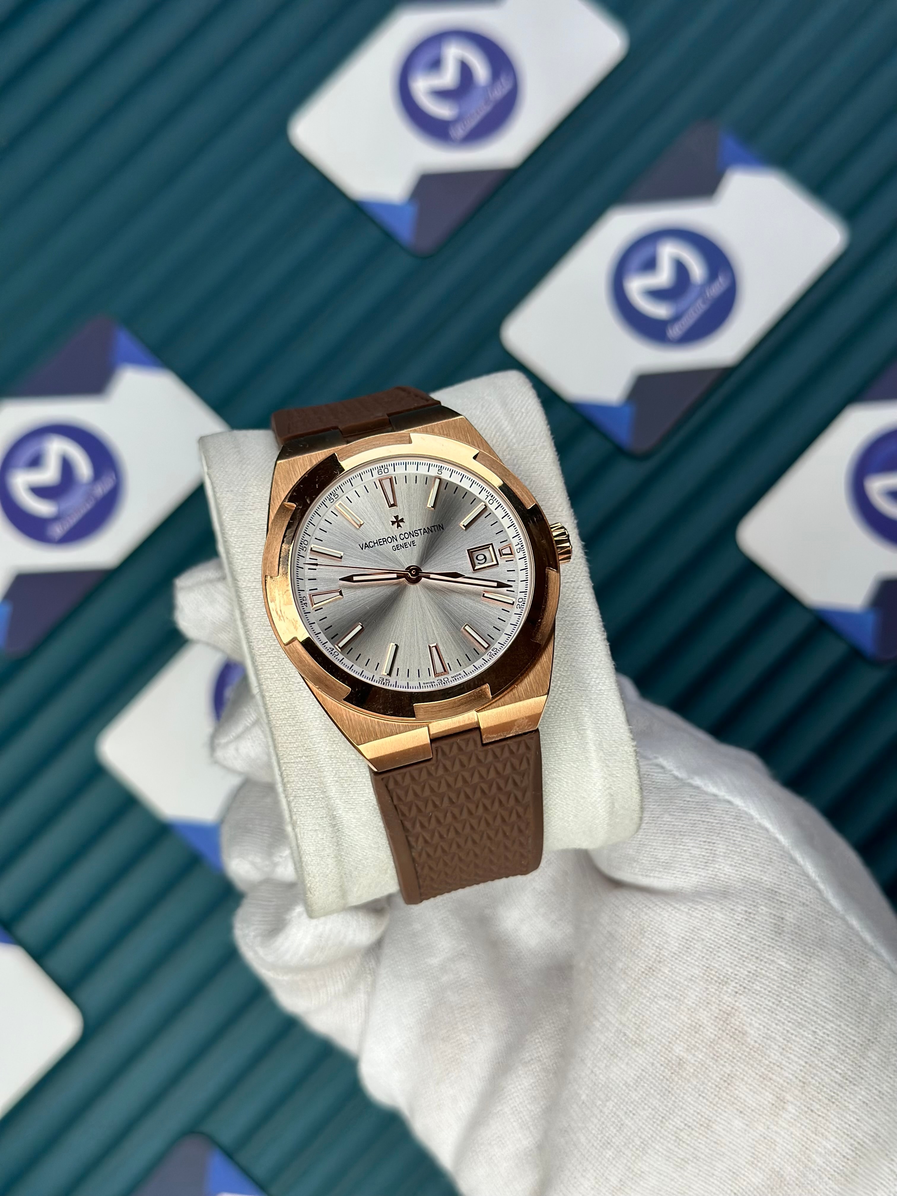 VACHERON CONSTANTIN WHITE DIAL ROSE CASE OVERSEAS BROWN RUBBER