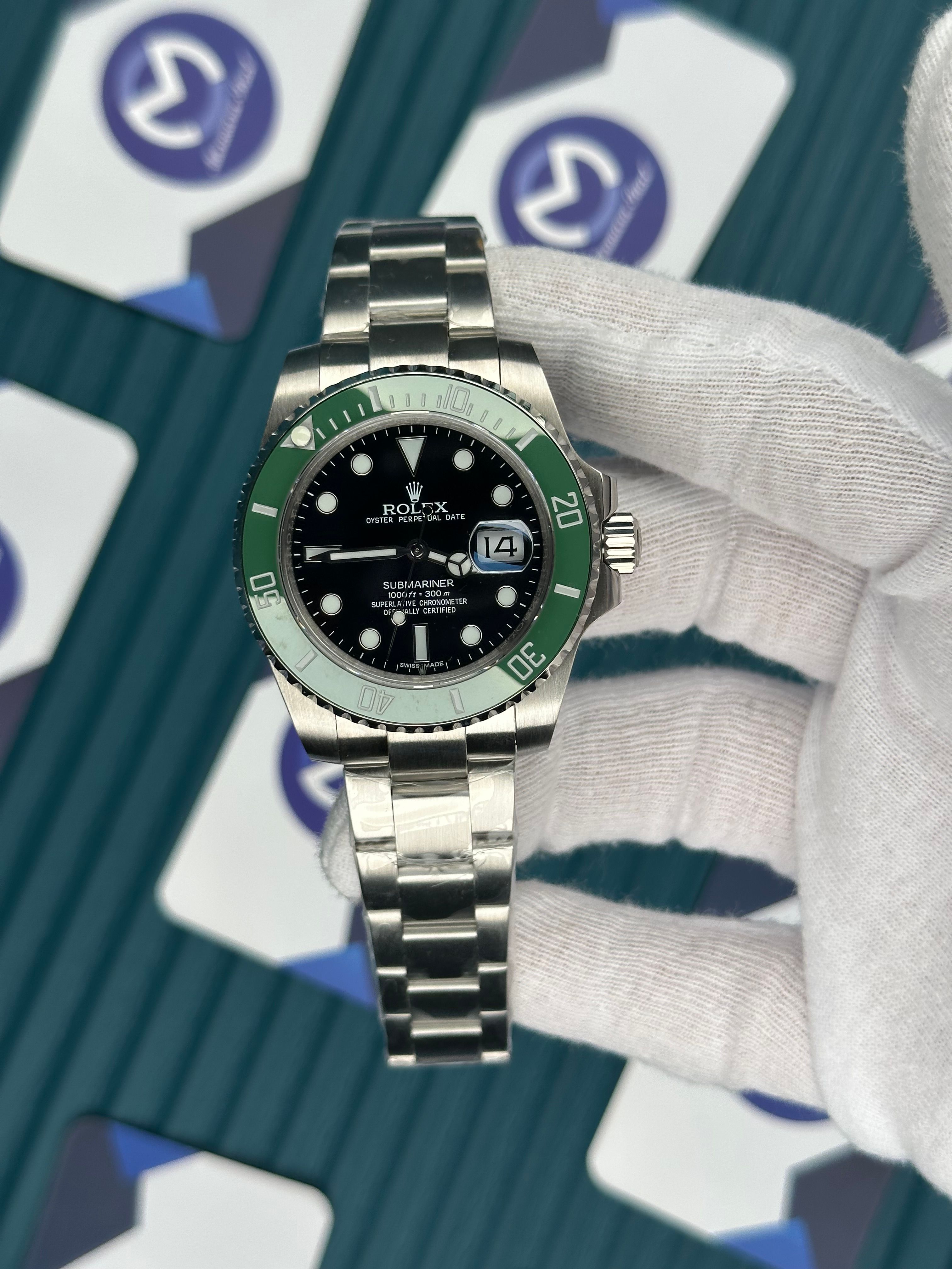 ROLEX SUBMARINER BLACK DIAL GREEN BEZEL SILVER OYSTER