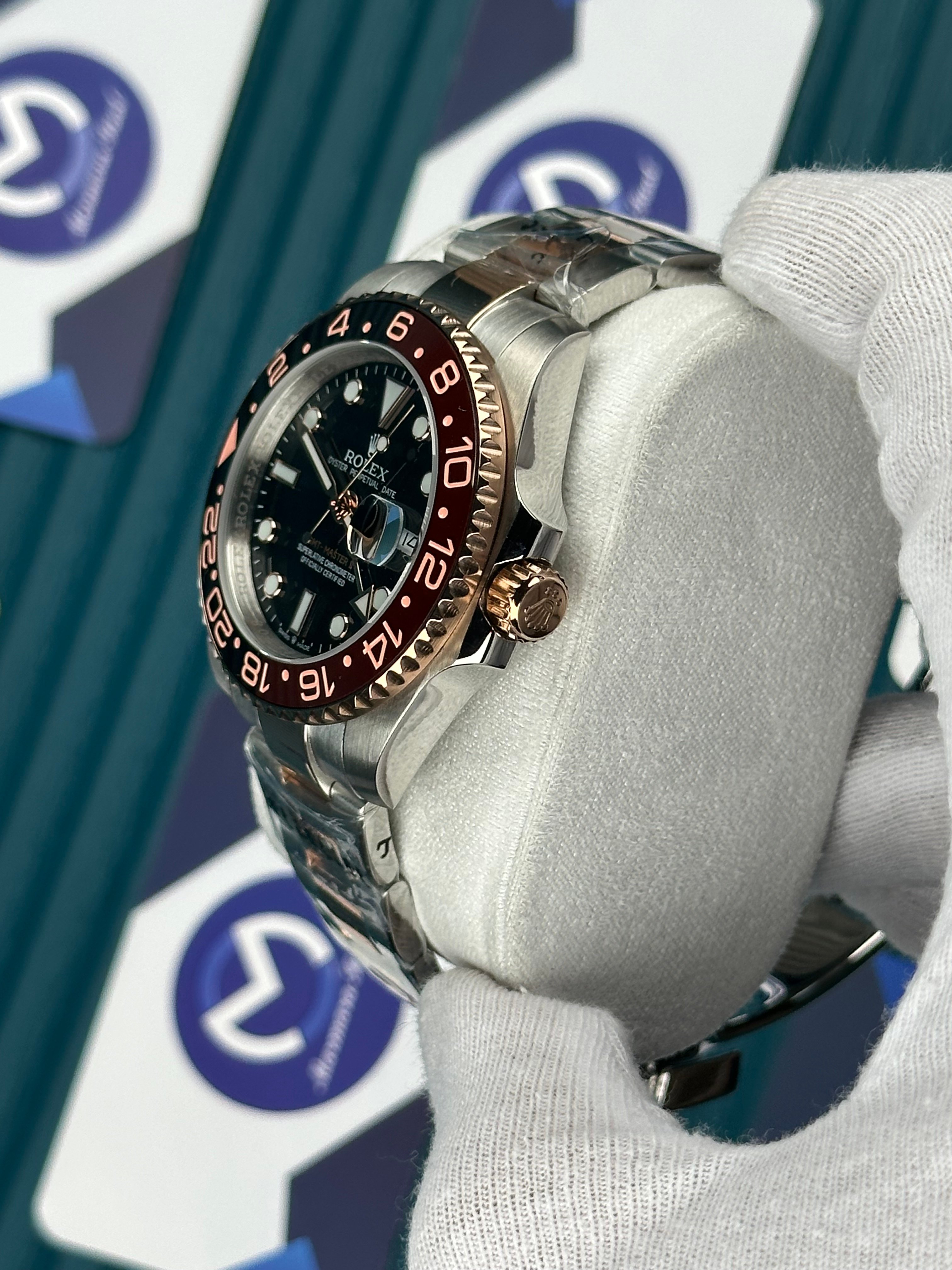 ROLEX GMT MASTER II ROOT BEER 