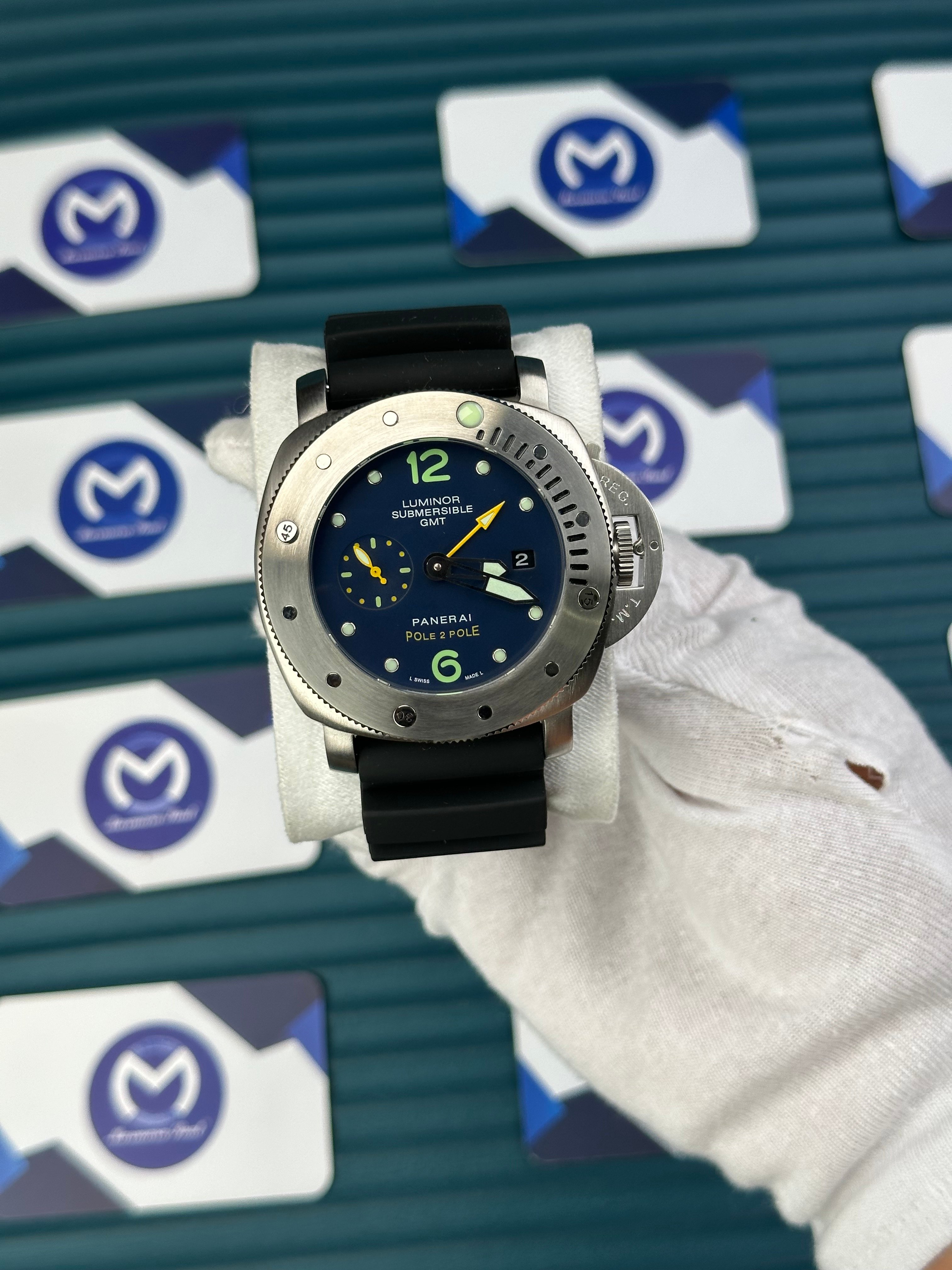 LUMINOR SUBMERSIBLE GMT SILVER CASE BLUE DIAL BLACK RUBBER
