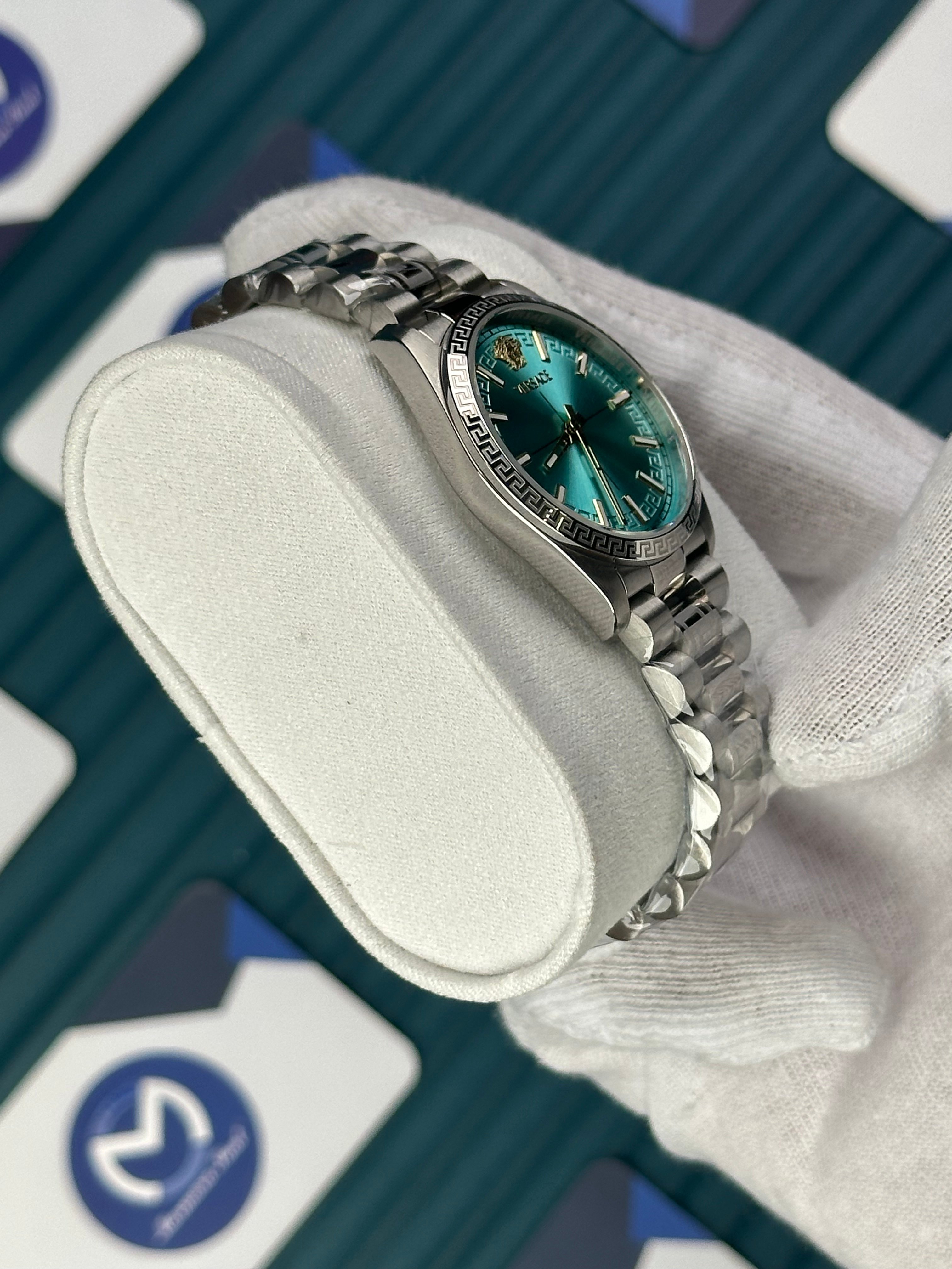 VERSACE 32 MM ICE BLUE MILLENYIUM GENT SILVER