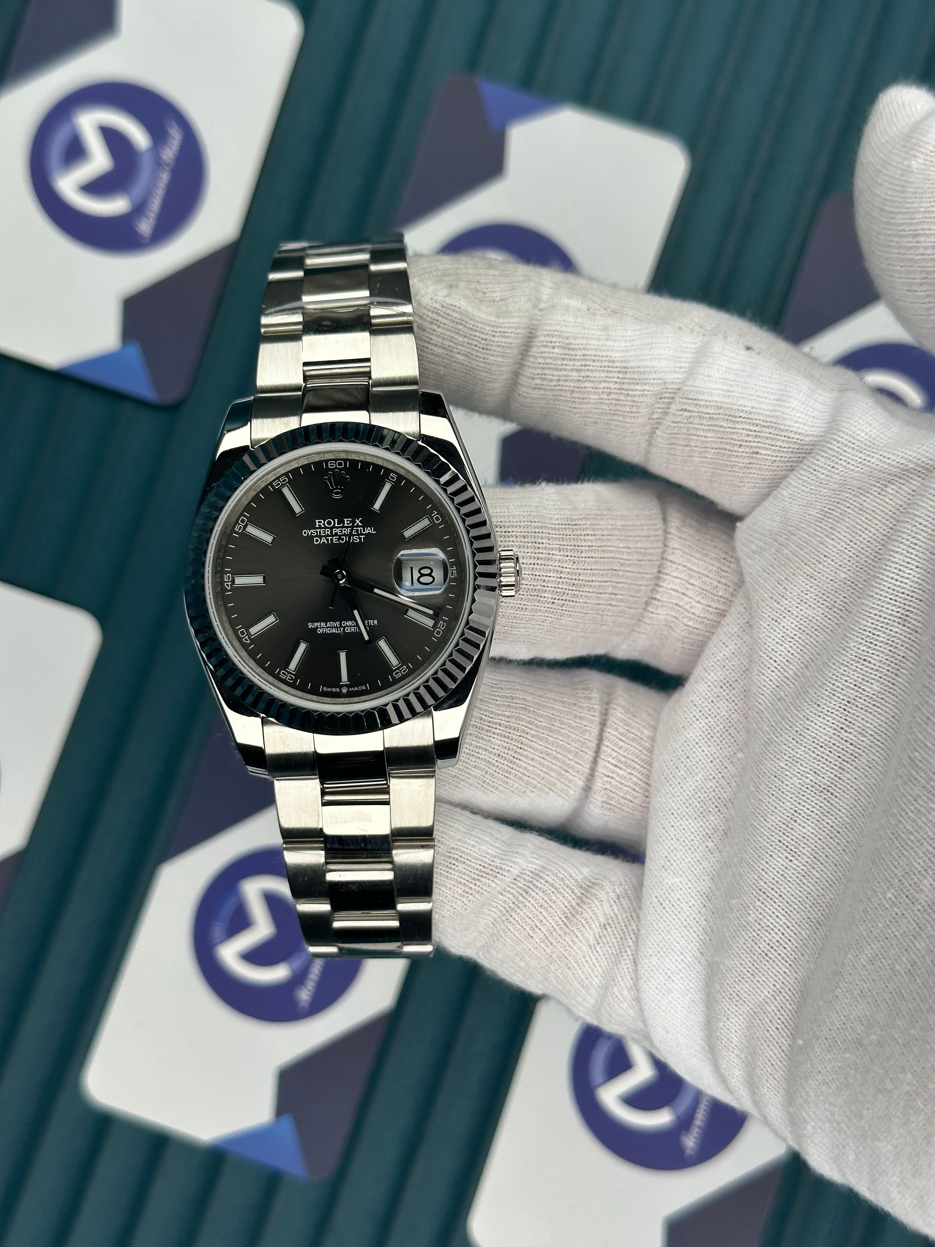 ROLEX DATEJUST GREY DILA SILVER OYSTER