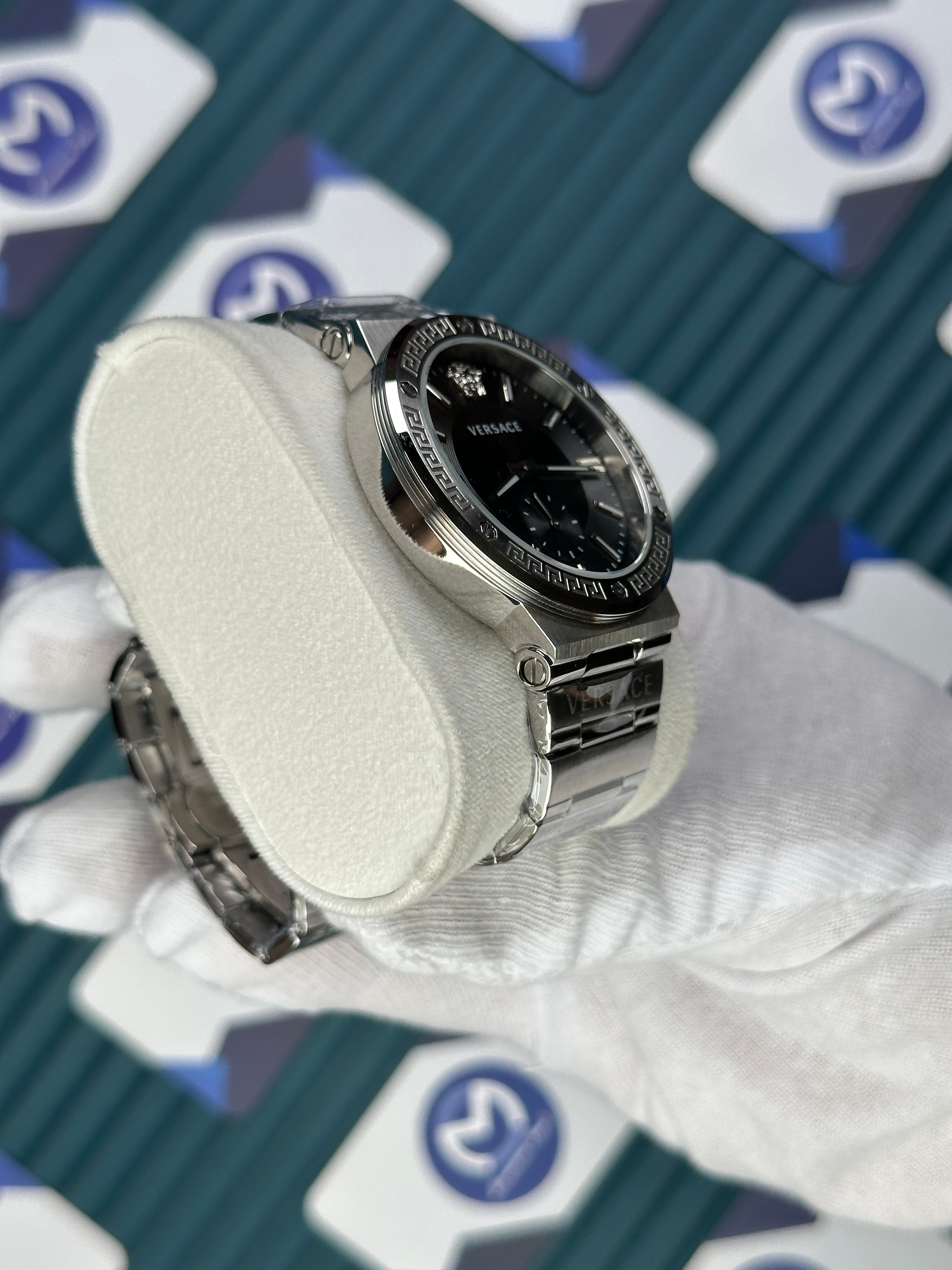 VERSACE BLACK DIAL SECOND CHRONOGRAPH SILVER