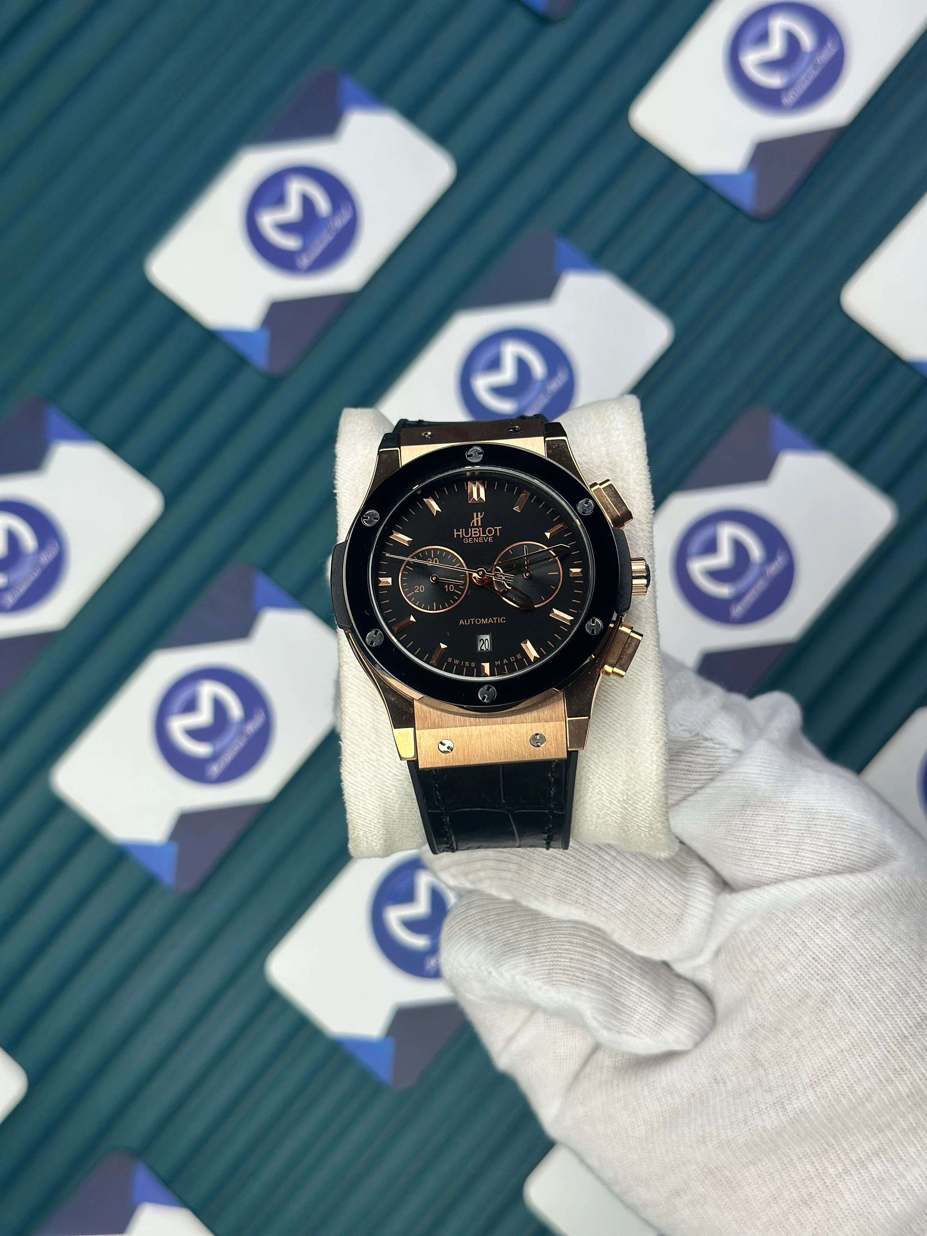 HUBLOT AUTOMATIC CLASSIC FUSHION VENDOME BLACK DIAL ROSE-BLACK CASE BLACK LEATHER CORD