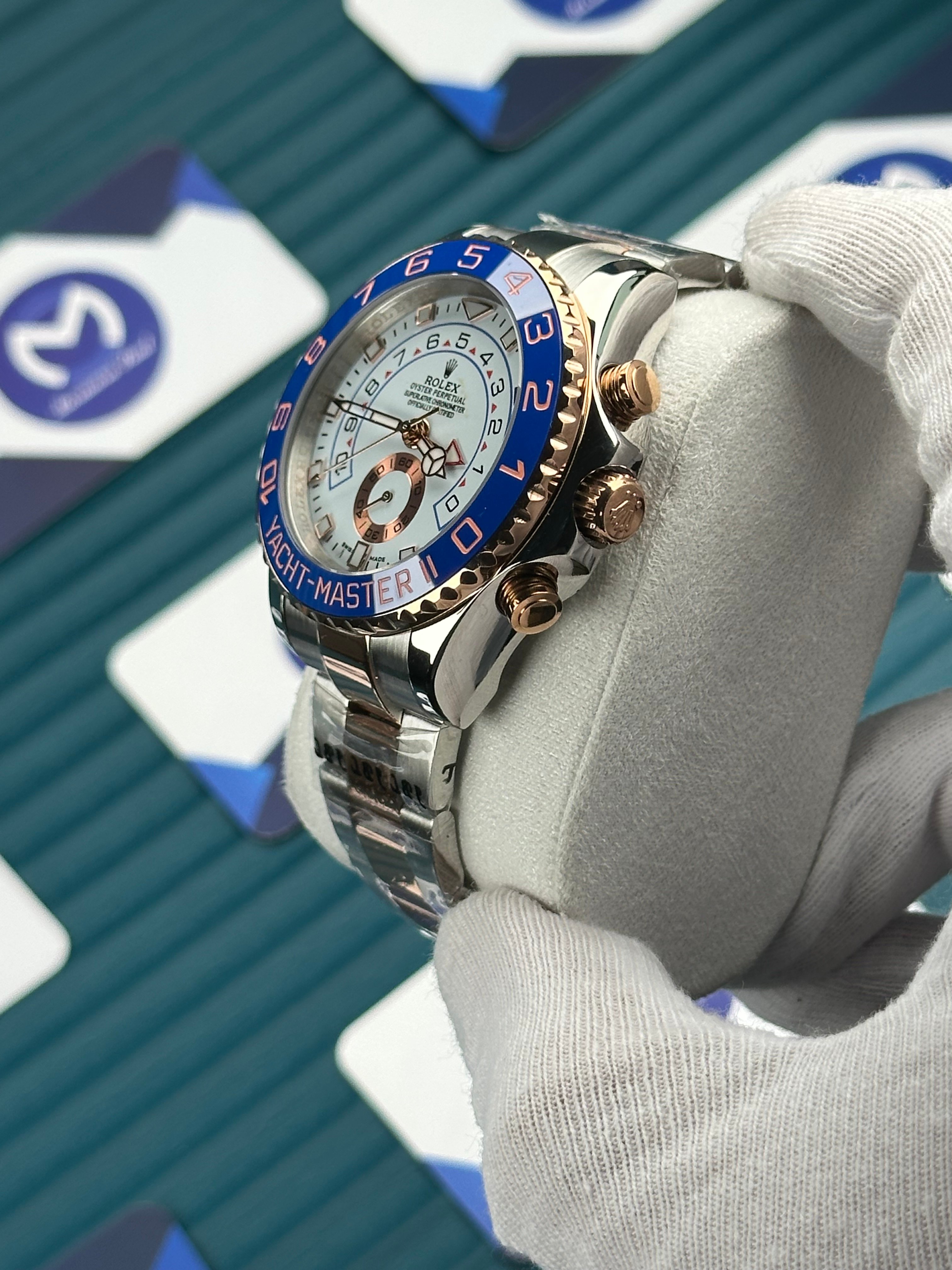 ROLEX YACHT-MASTER WHITE BLUE ROSE-SILVER OYSTER