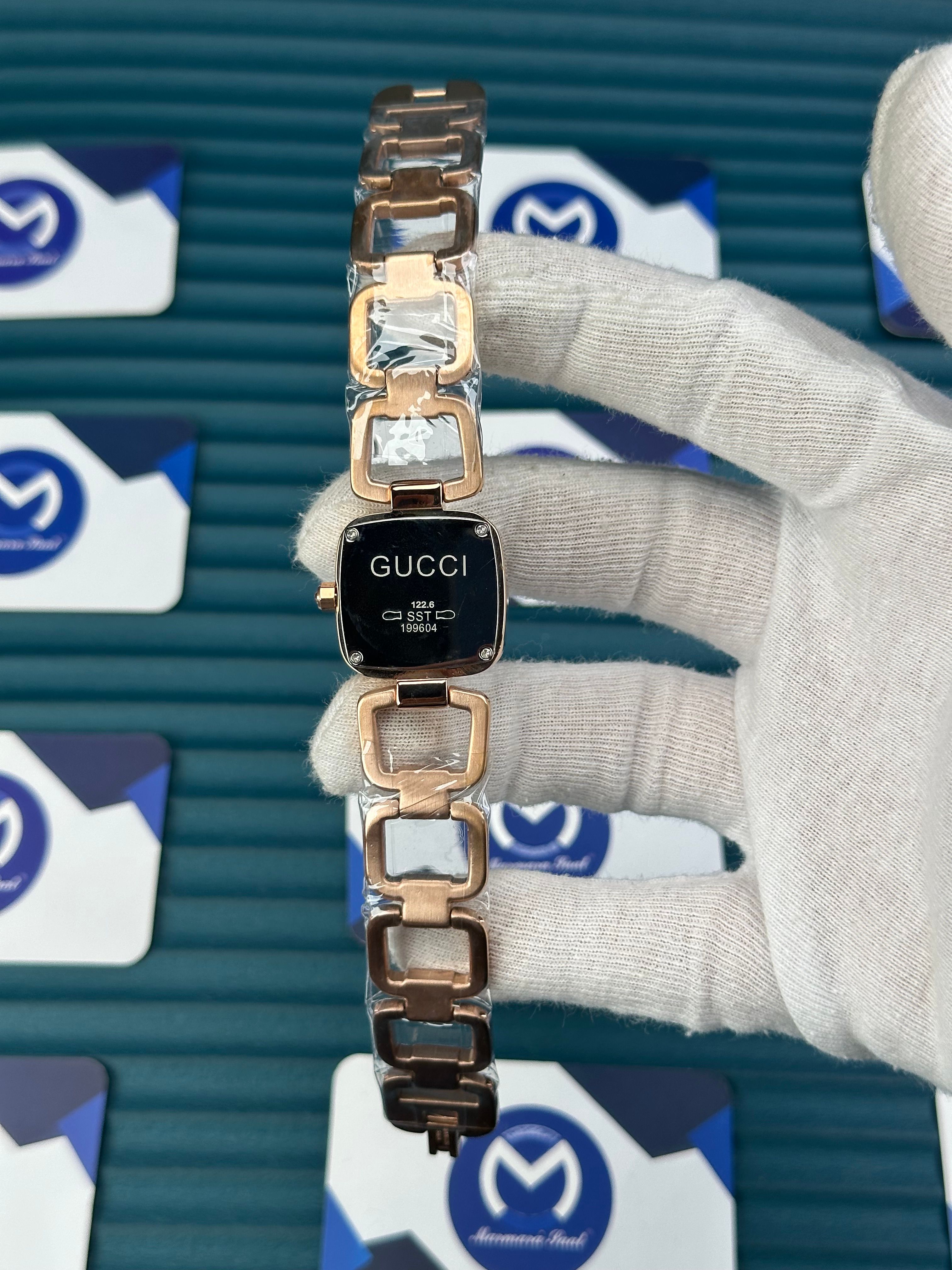 GUCCI WOMAN RING BRACELET WHITE DIAL ROSE CORD