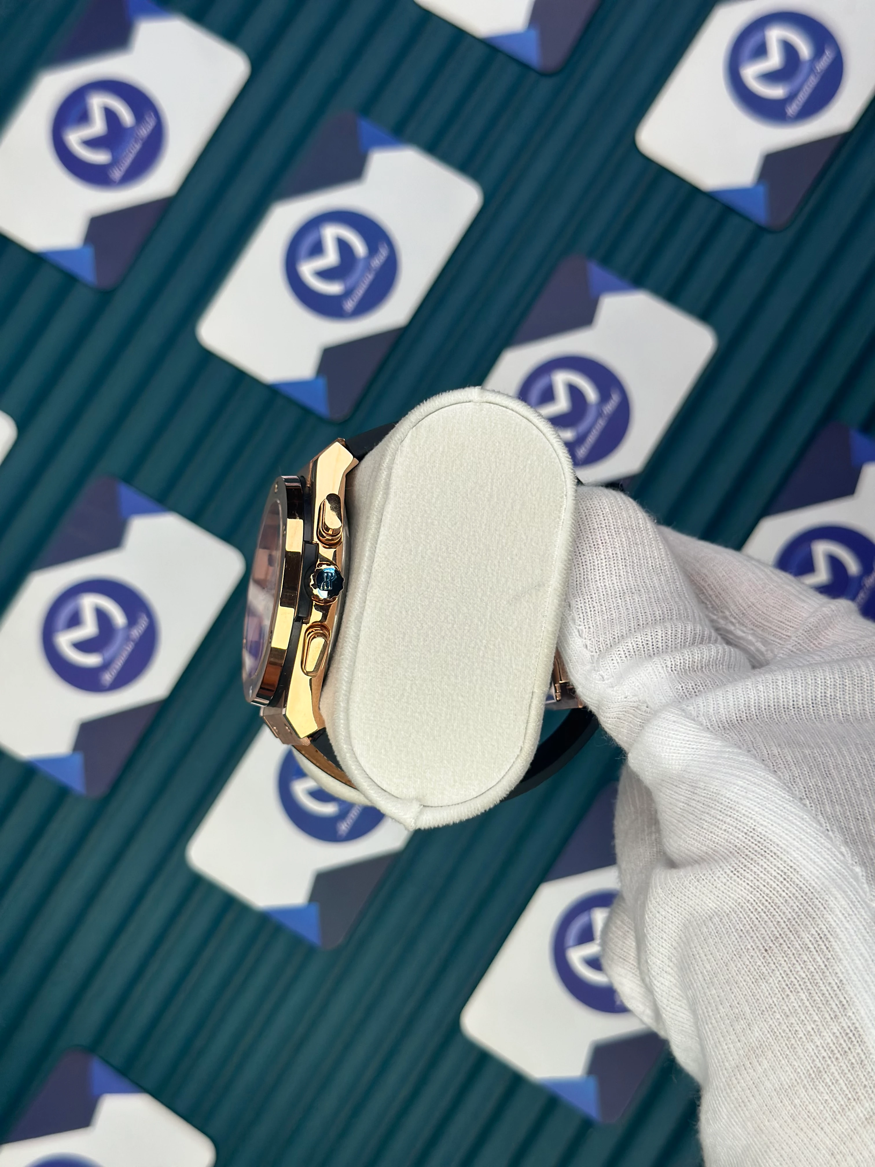 HUBLOT AUTOMATIC CLASSIC FUSHION VENDOME BEIGE DIAL ROSE CASE LIGHT BROWN LEATHER CORD 