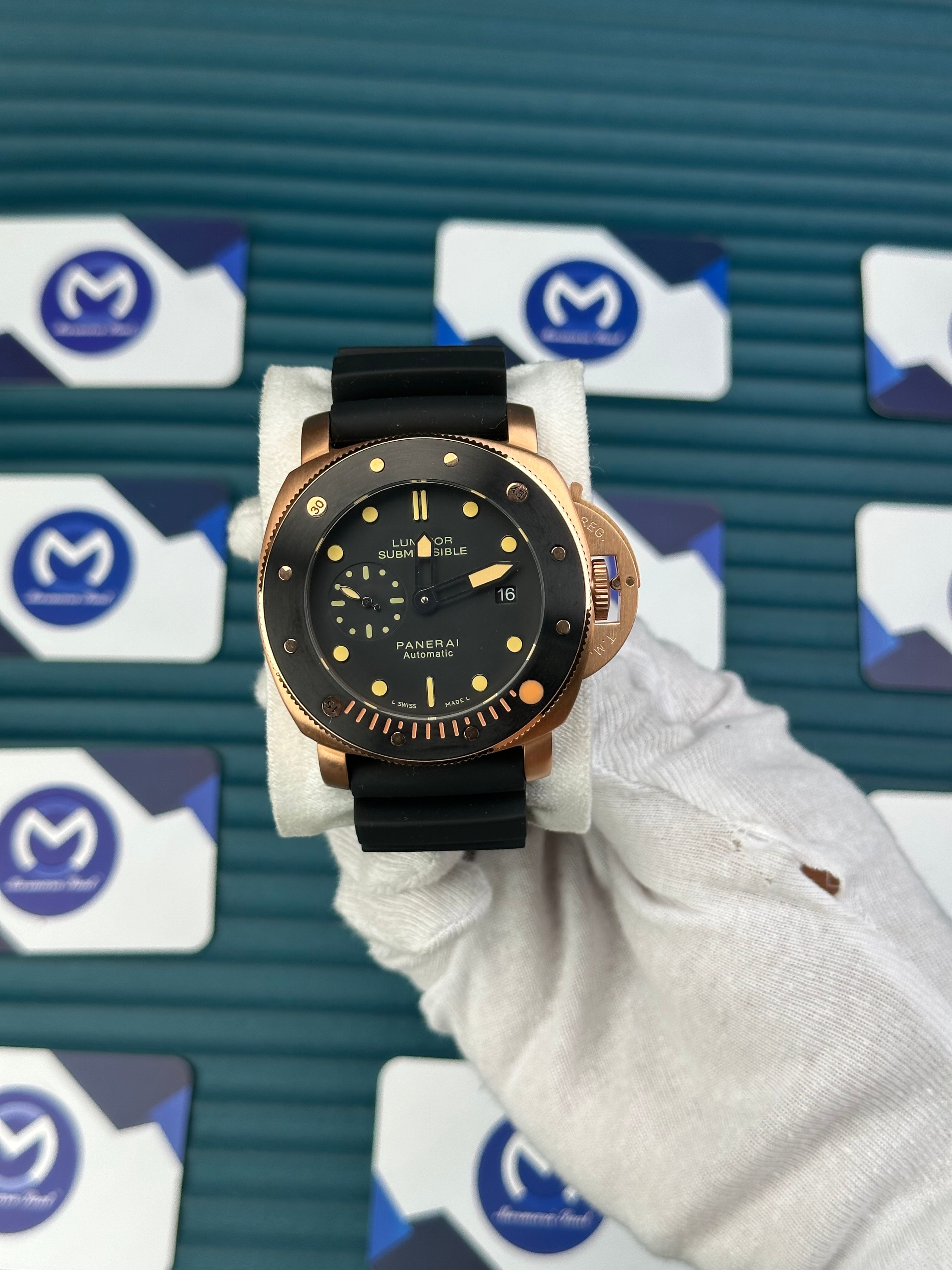 LUMINOR SUBMERSIBLE PANERAI AUTOMATIC BLACK DIAL ROSE CASE BLACK DIAL