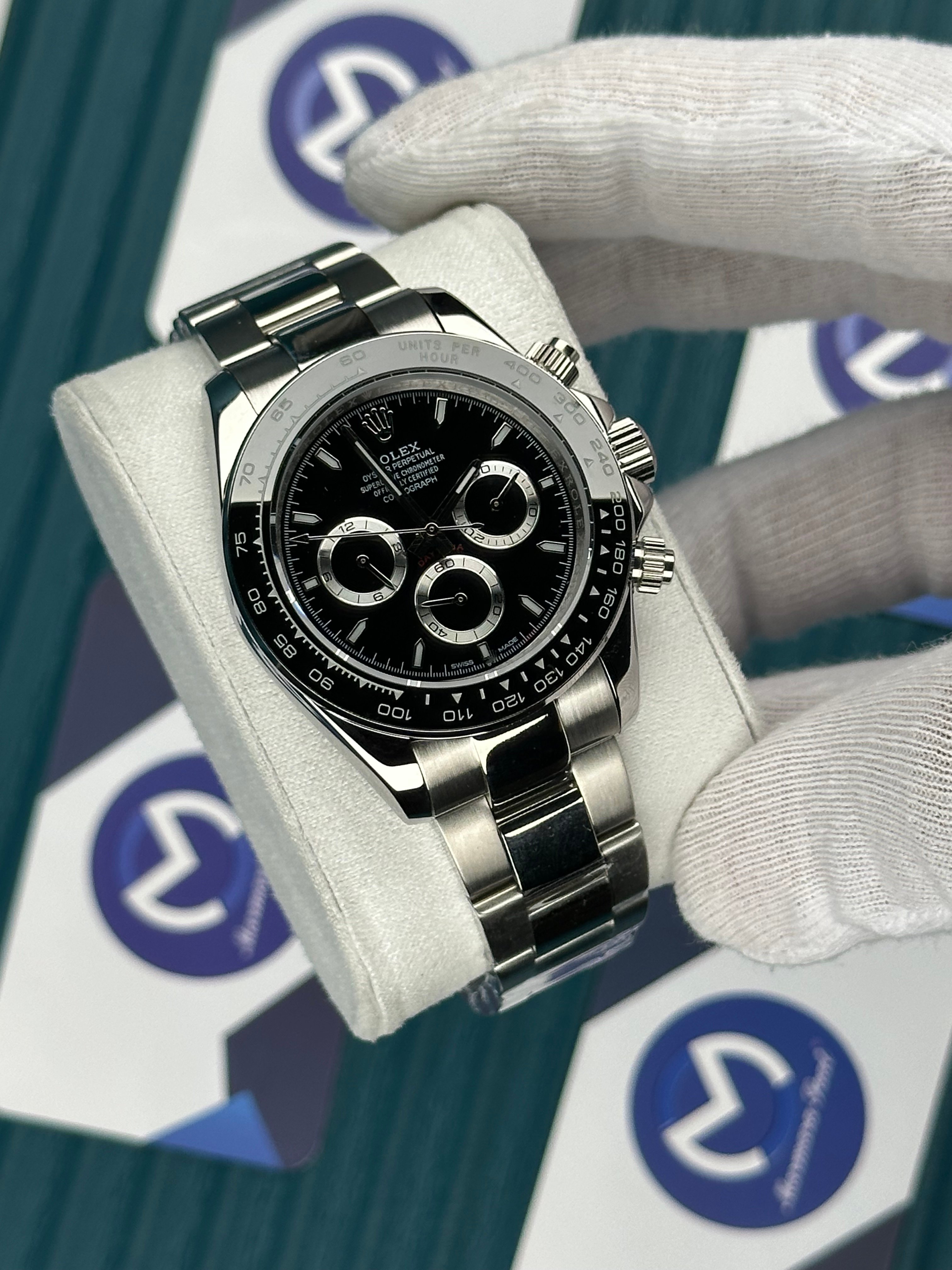 ROLEX DAYTONA BLACK DIAL SILVER OYSTER