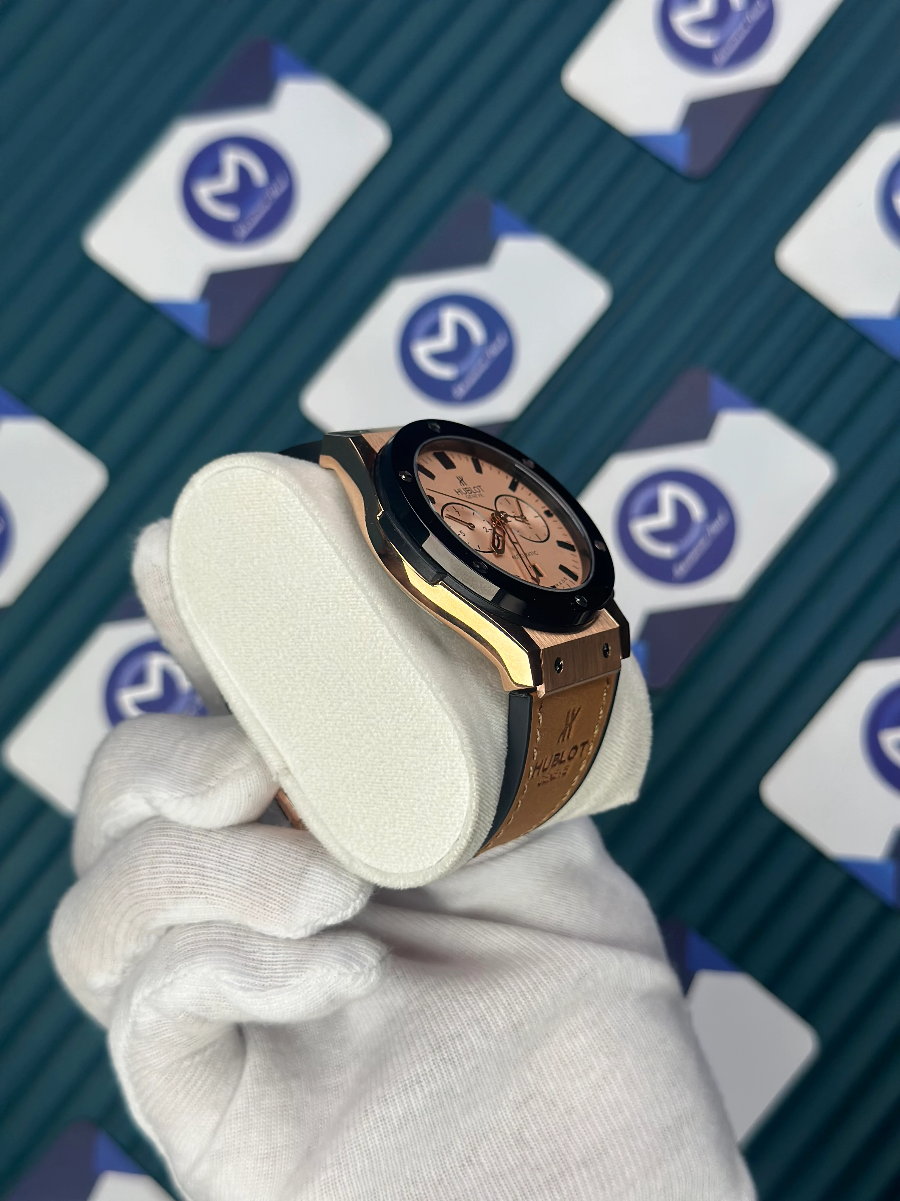 HUBLOT AUTOMATIC CLASSIC FUSHION VENDOME BEIGE DIAL BROWN LEATHER CORD 