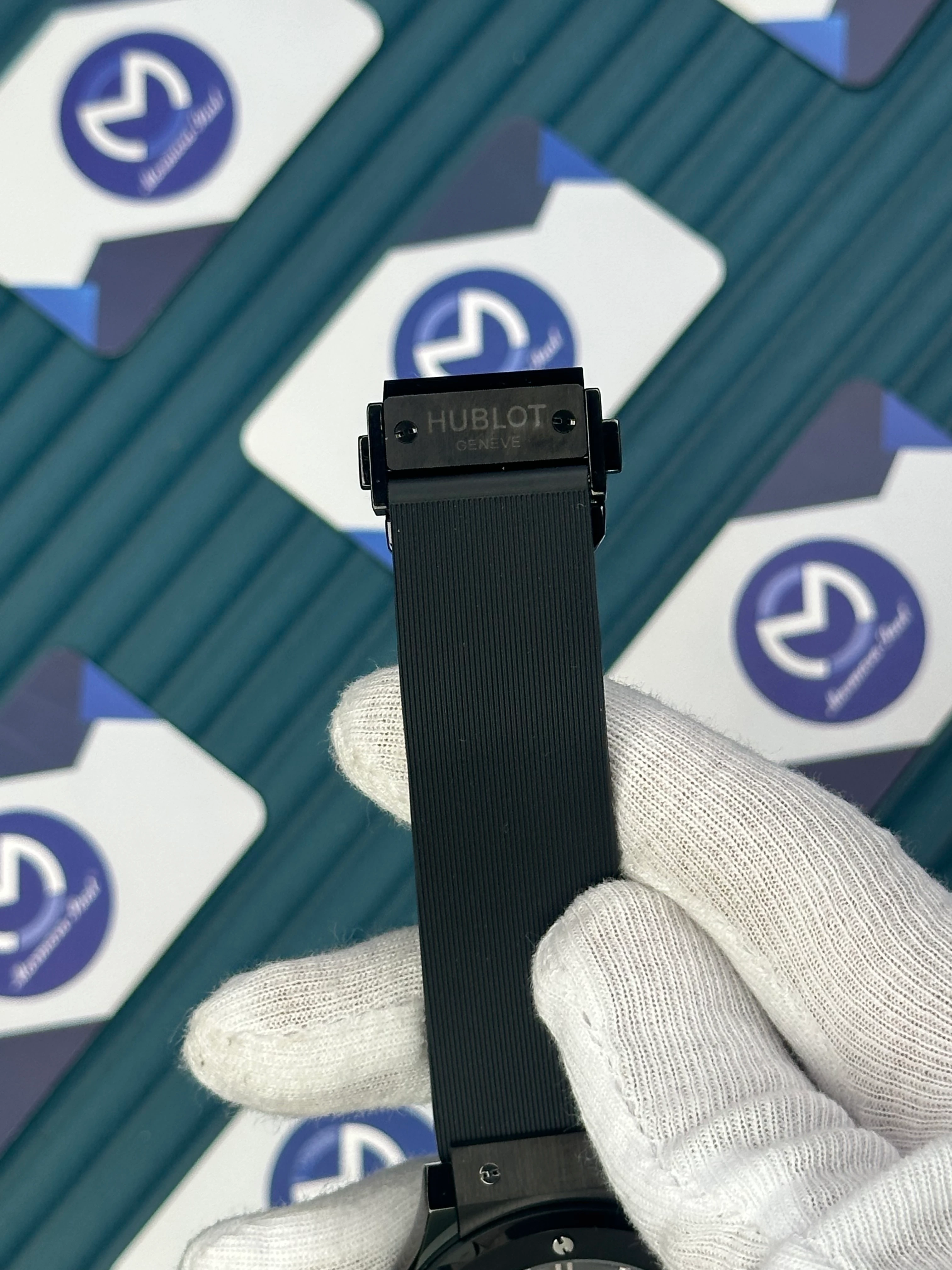 HUBLOT AUTOMATIC BLACK SKELETON RUBBER 