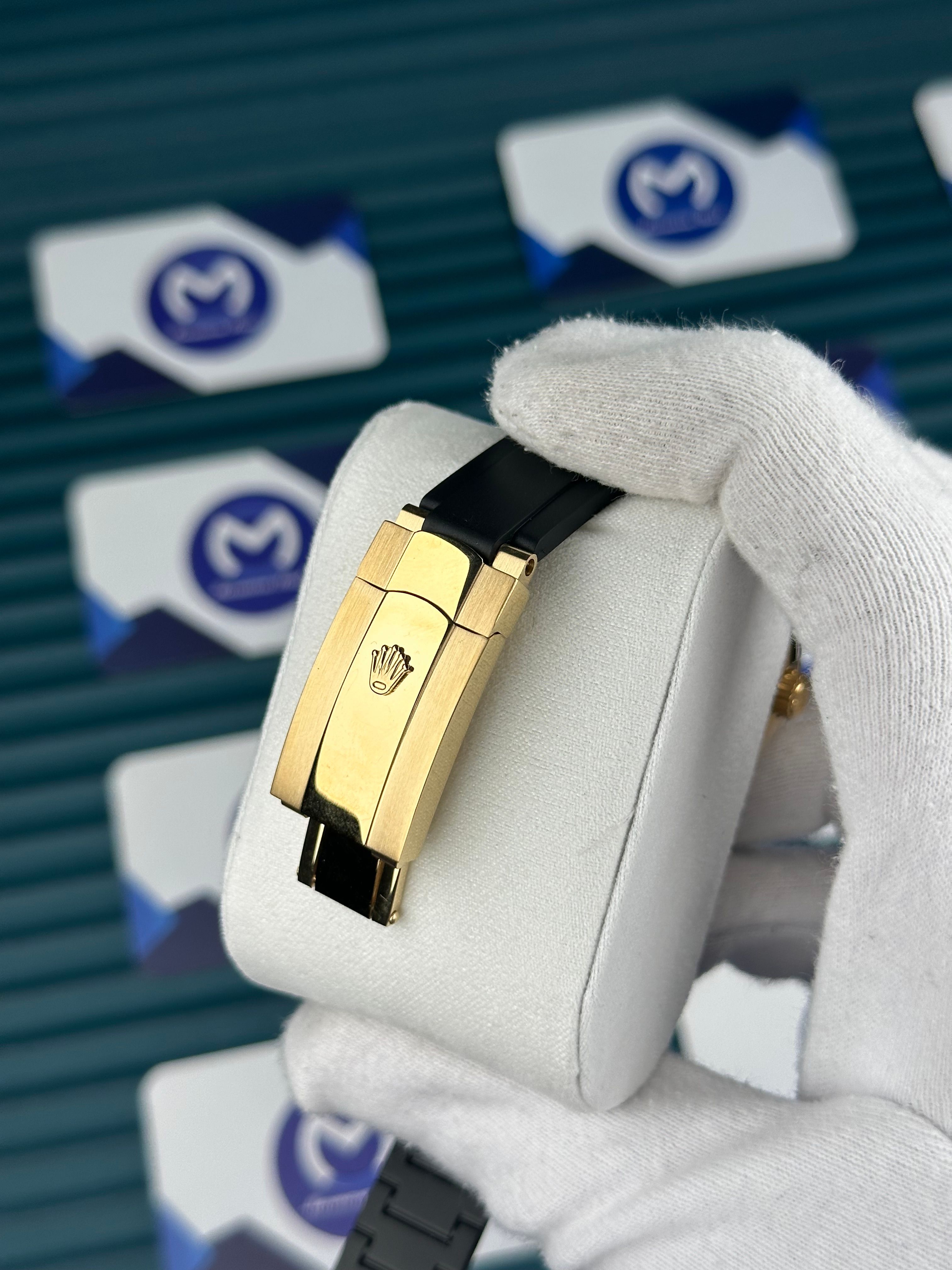 Rolex Daytona Gold Kadran Pırlanta Taşlı Bezel Oysterflex