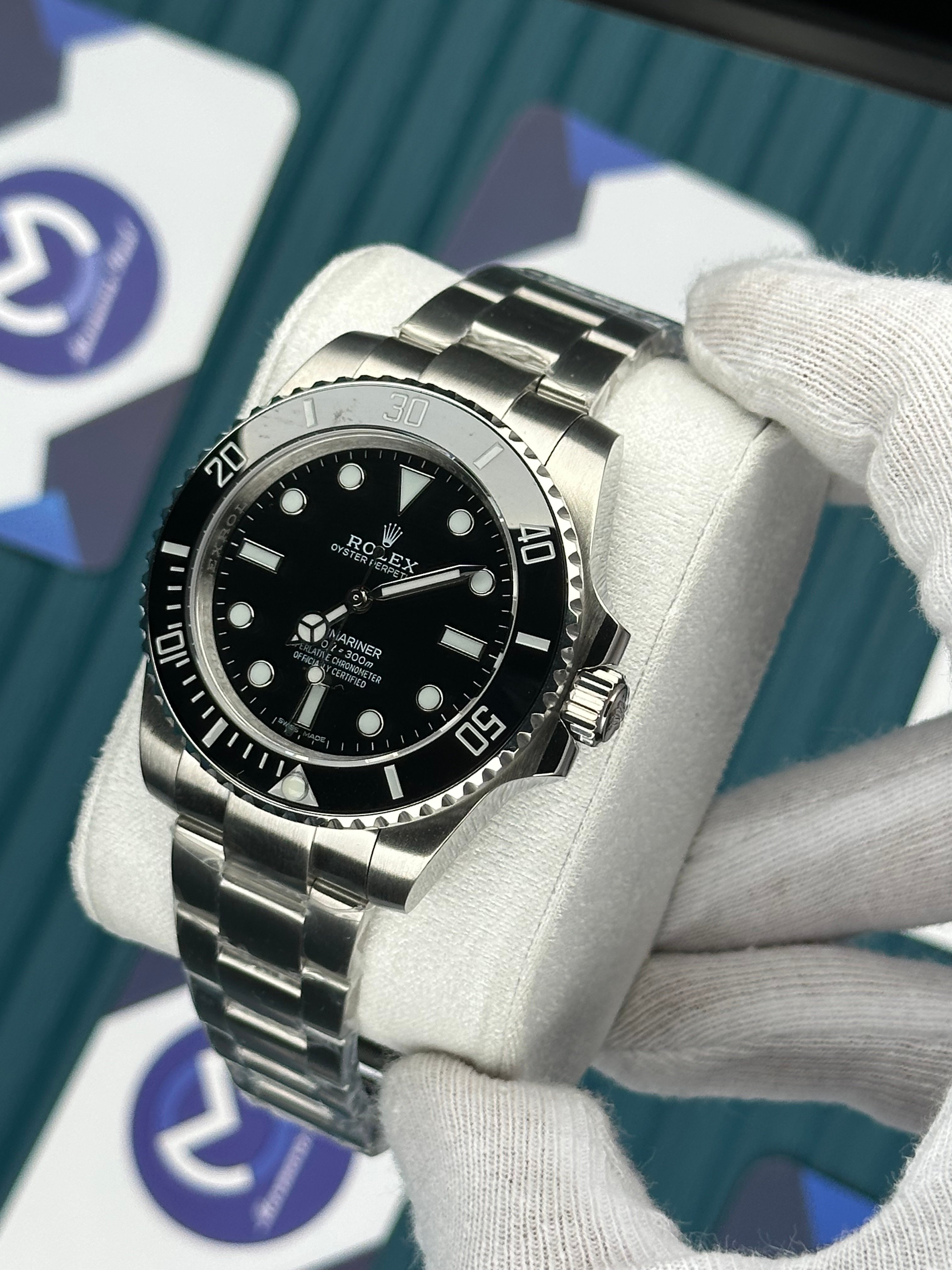 ROLEX SUBMARINER NO DATE CLASSIC