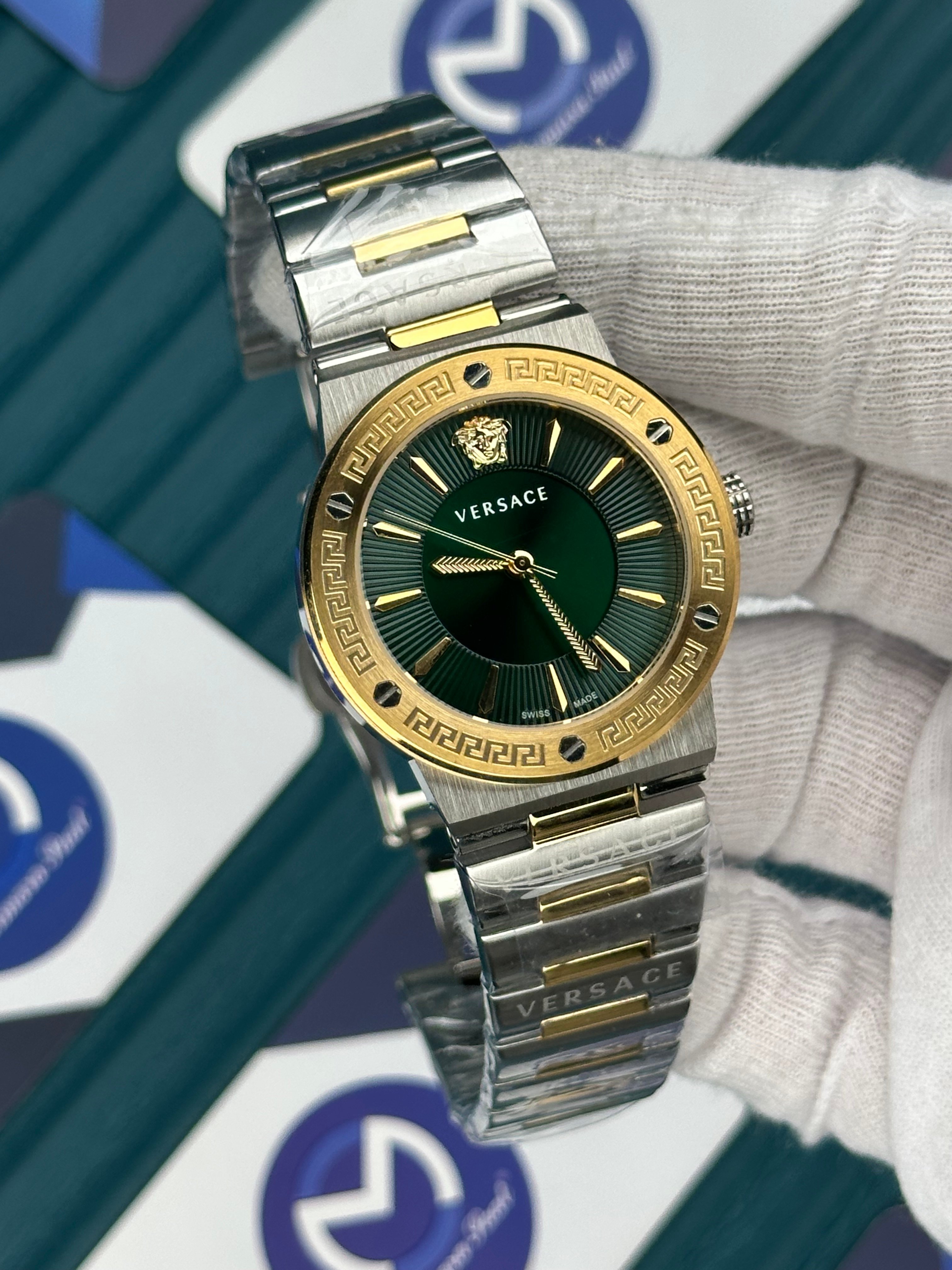 VERSACE 36 MM GREEN DIAL GOLD-SILVER