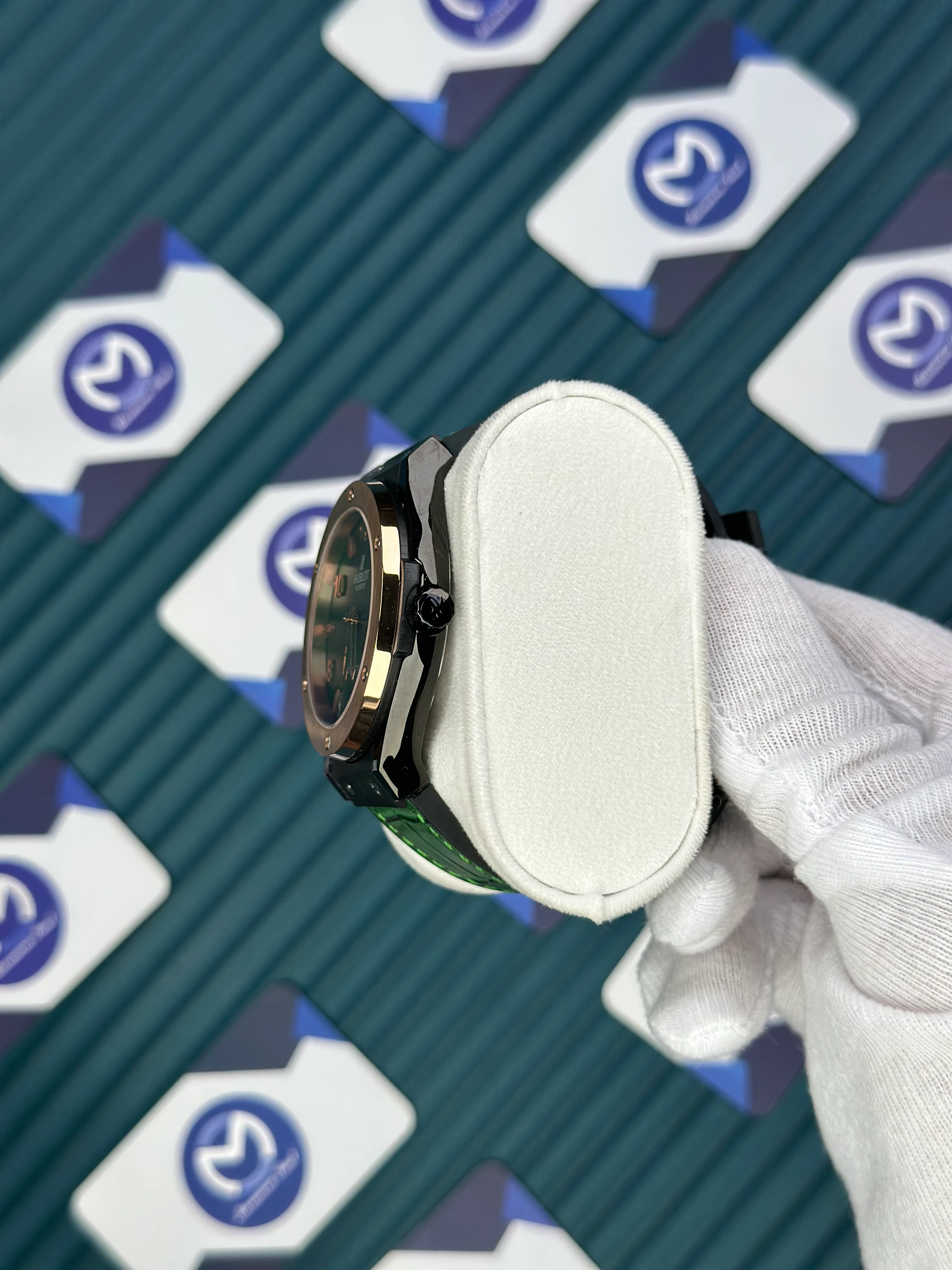 HUBLOT GENEVE AUTOMATIC GREEN DIAL ROSE BEZEL BLACK CASE GREEN LEATHER CORD