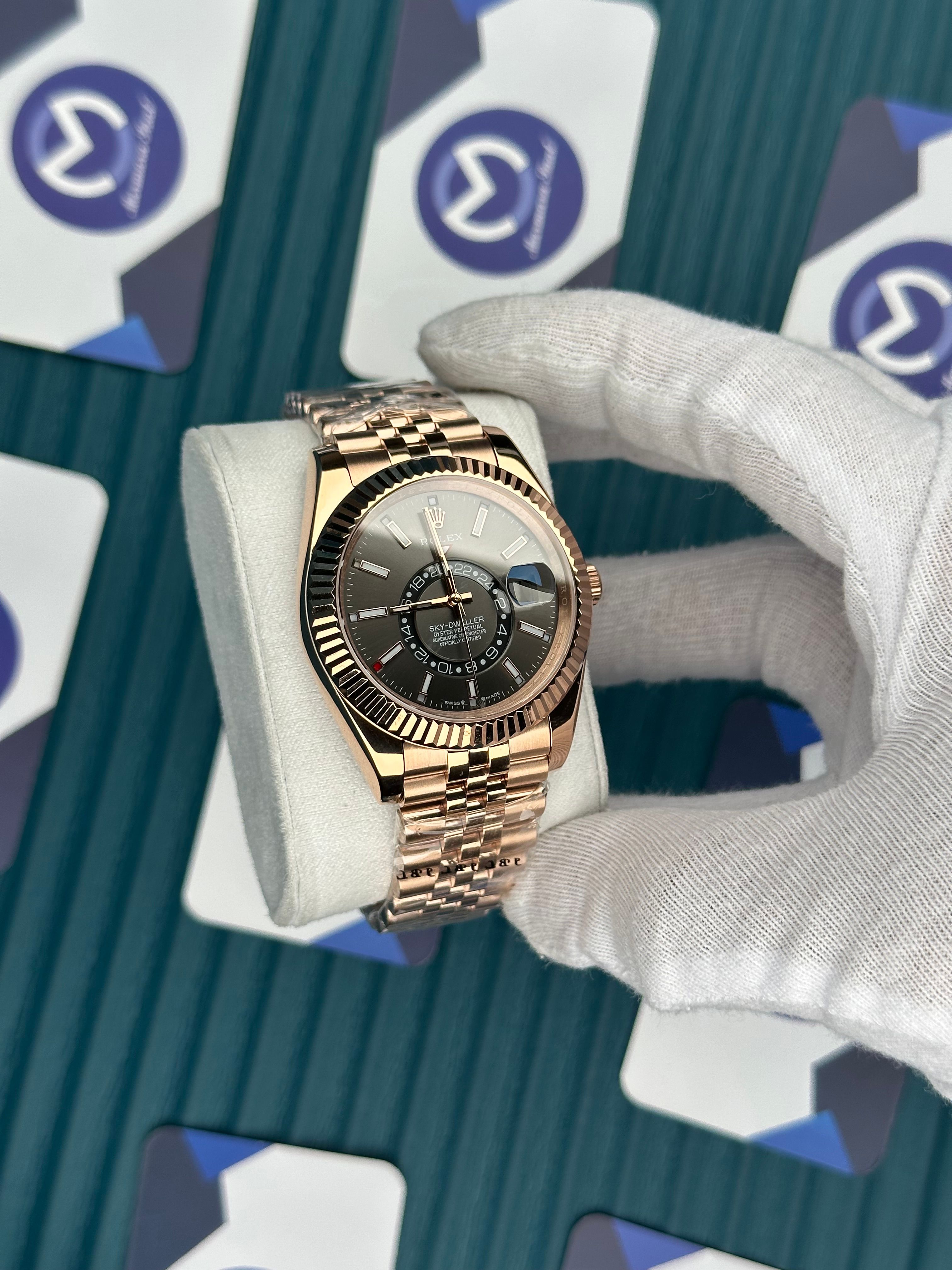 ROLEX SKY-DWELLER GREY DIAL ROSE JUBILE