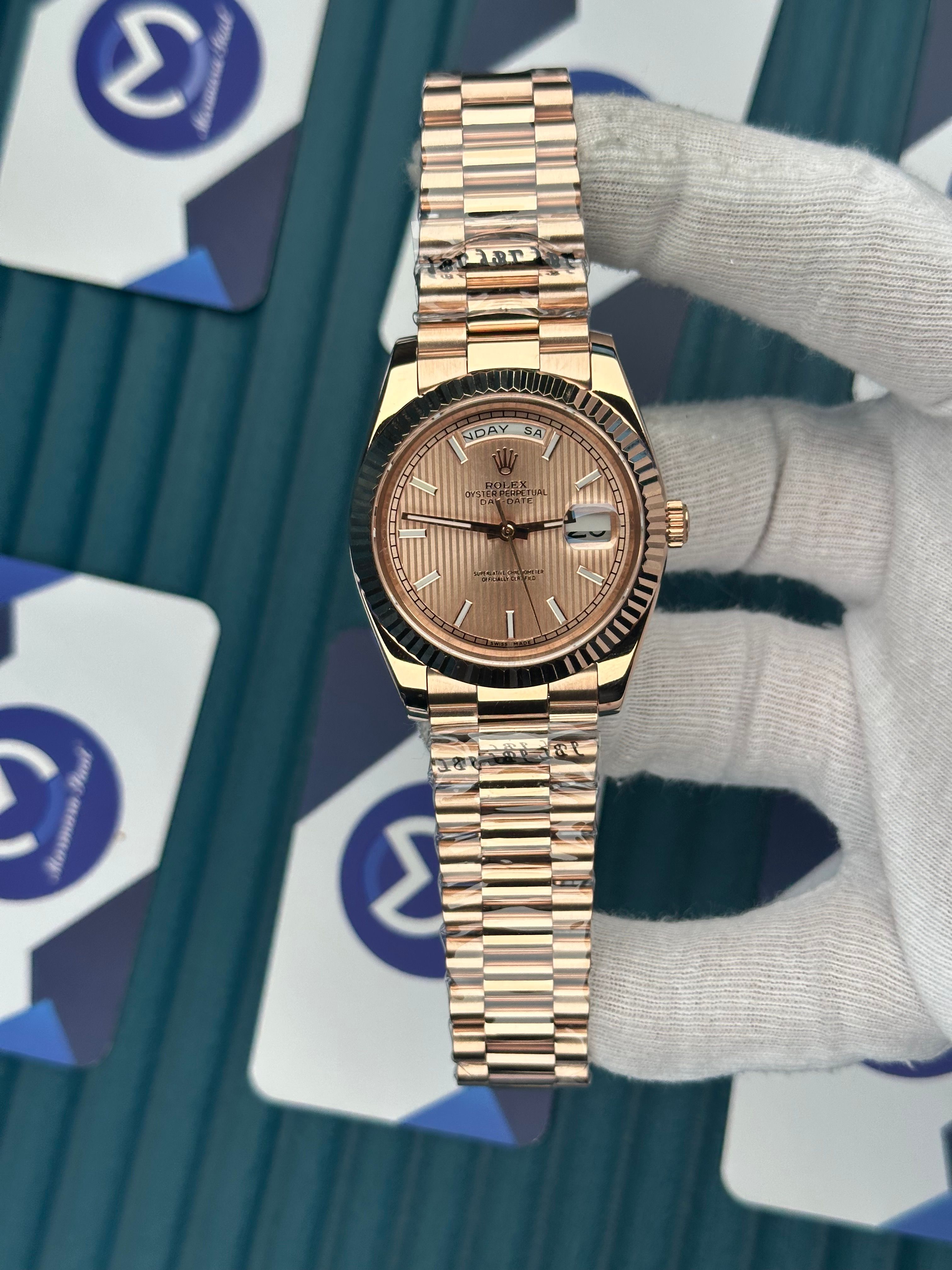ROLEX DAY-DATE MOZAIK ROSE DIAL ROSE PRESIDENT