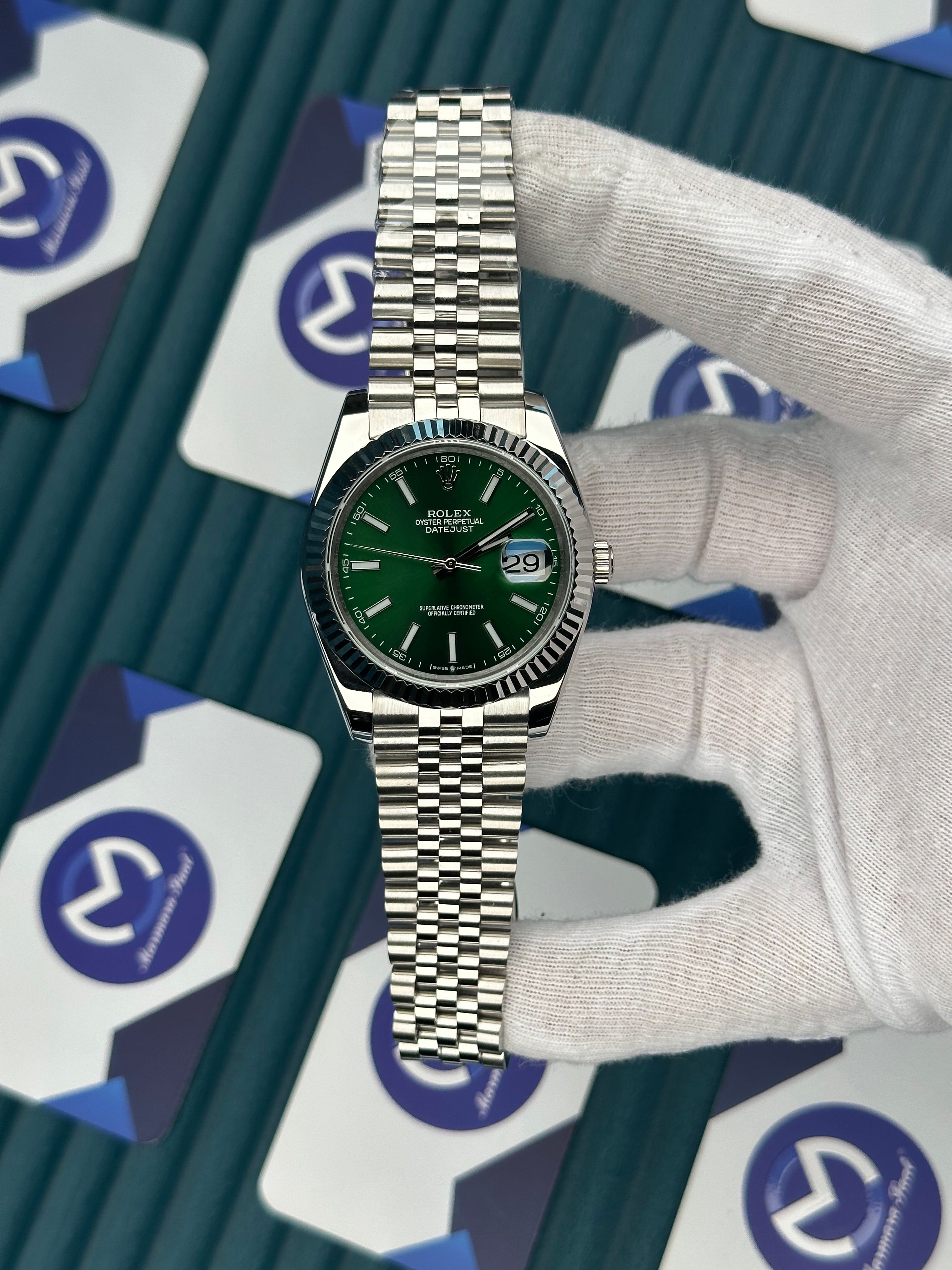 ROLEX DATEJUST GREEN DIAL SILVER JUBILE