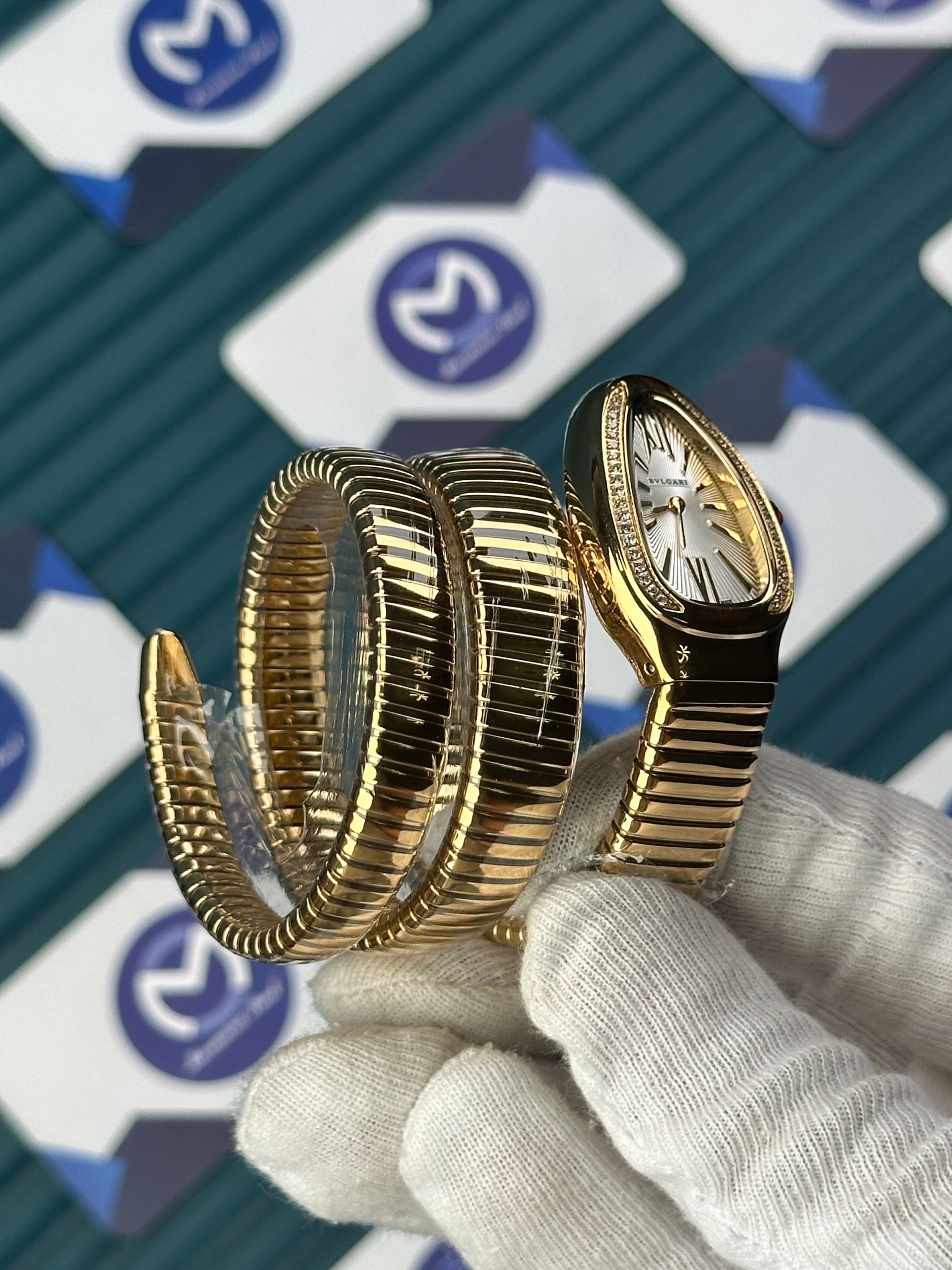 BVLGARI SERPENTI WHITE DIAL DIAMOND BEZEL GOLD LONG TUBOGAS