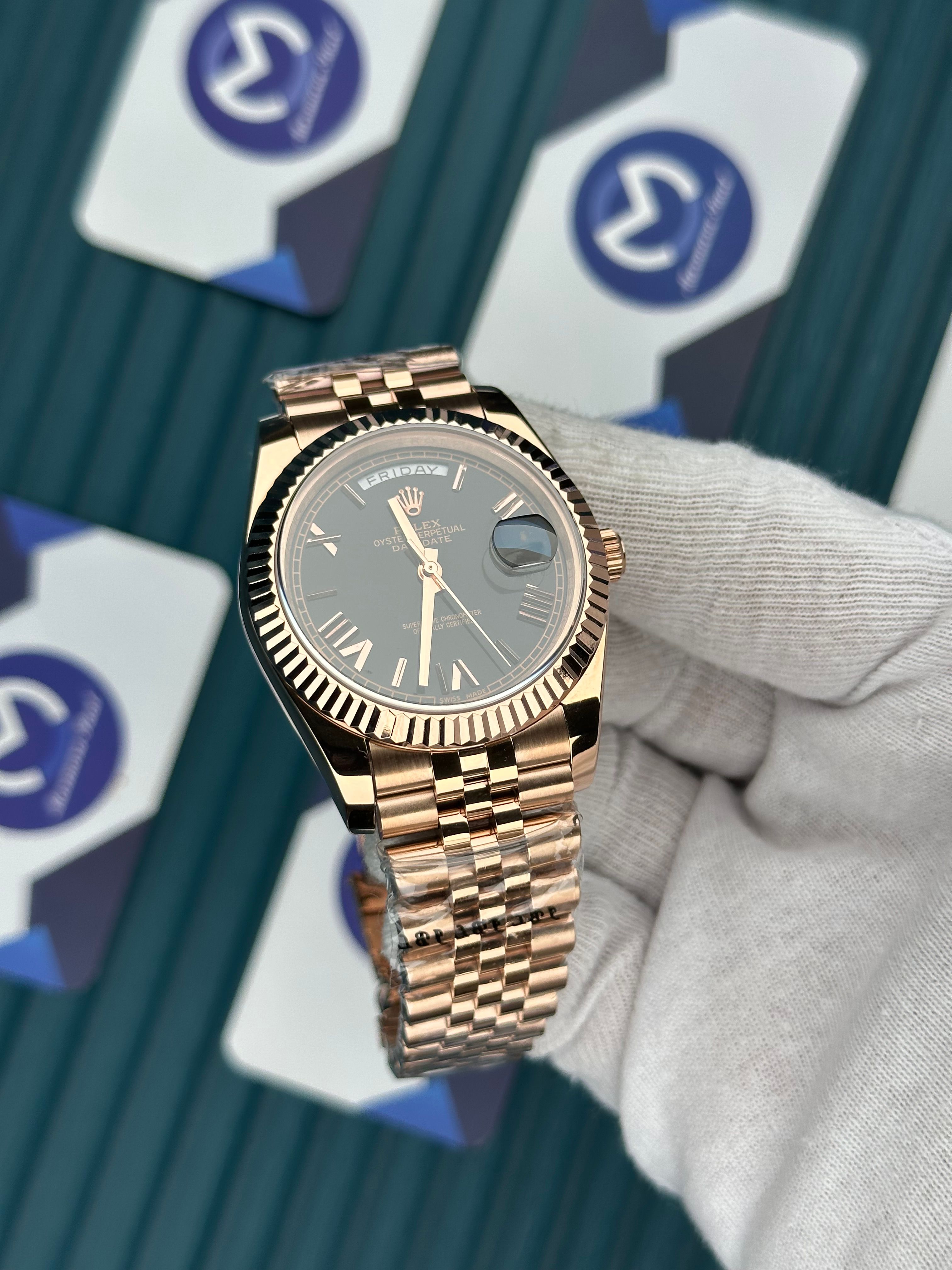 ROLEX DAY-DATE CHOCOLATE DIAL ROMA INDEX ROSE JUBILE