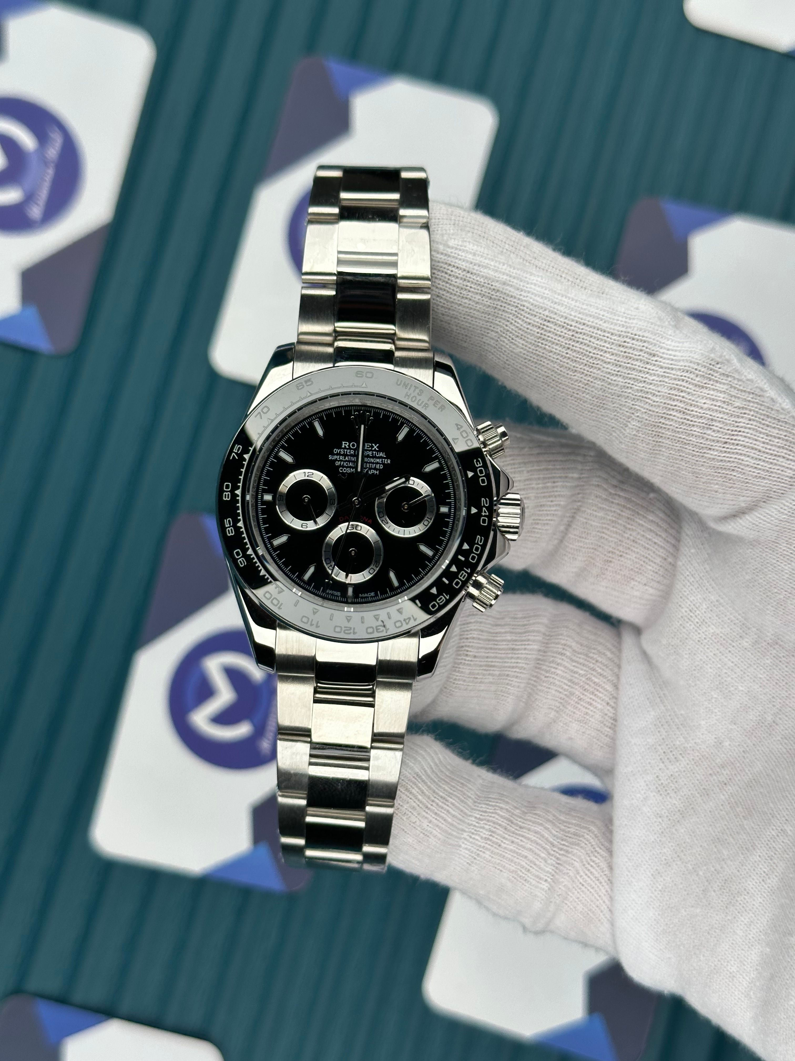 ROLEX DAYTONA BLACK DIAL SILVER OYSTER