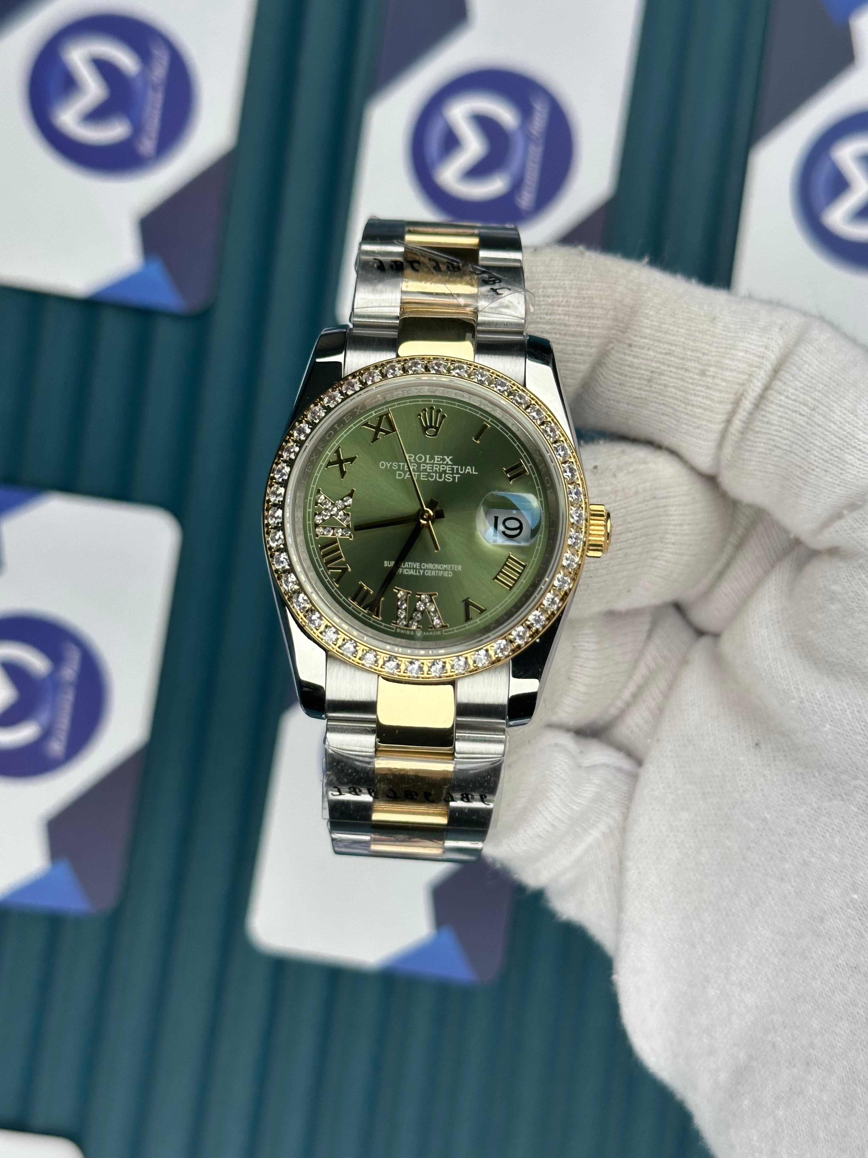ROLEX 36 YEŞİL ROMA KADRAN PIRLANTA BEZEL GOLD-SILVER OYSTER