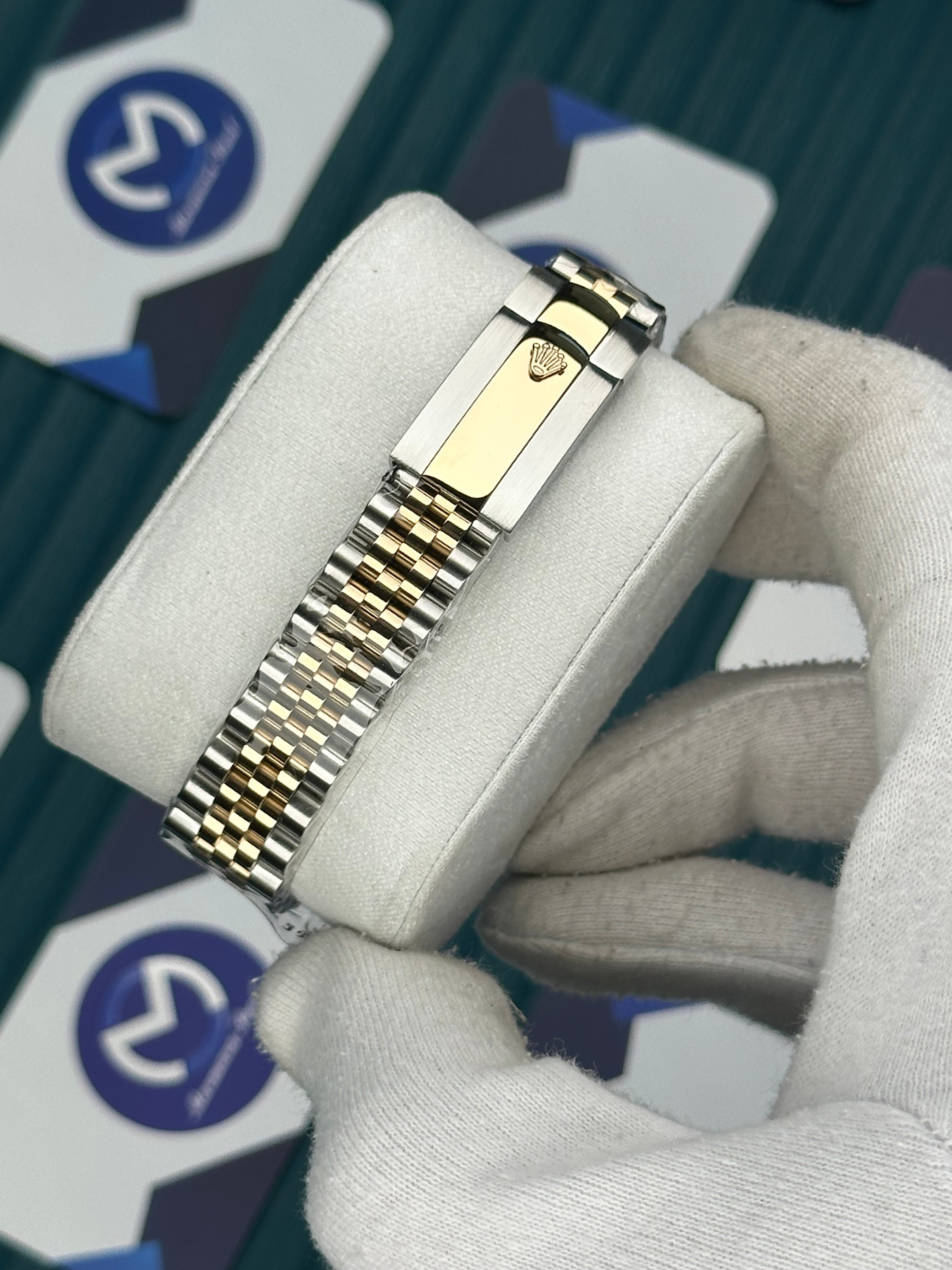 ROLEX 31 SEDEFLİ GOLD KADRAN GOLD-SILVER JUBILEE