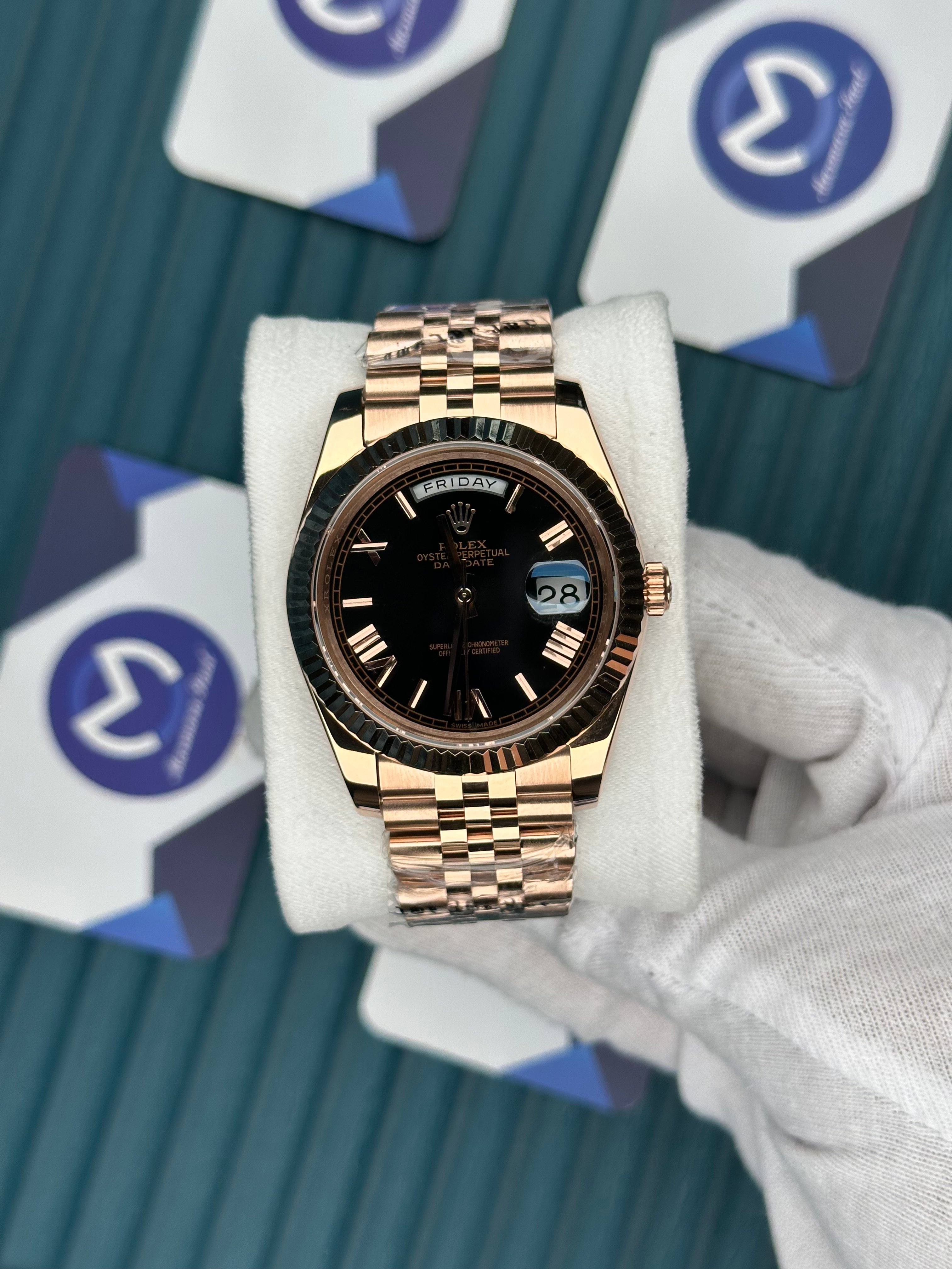 ROLEX DAY-DATE CHOCOLATE DIAL ROMA INDEX ROSE JUBILE